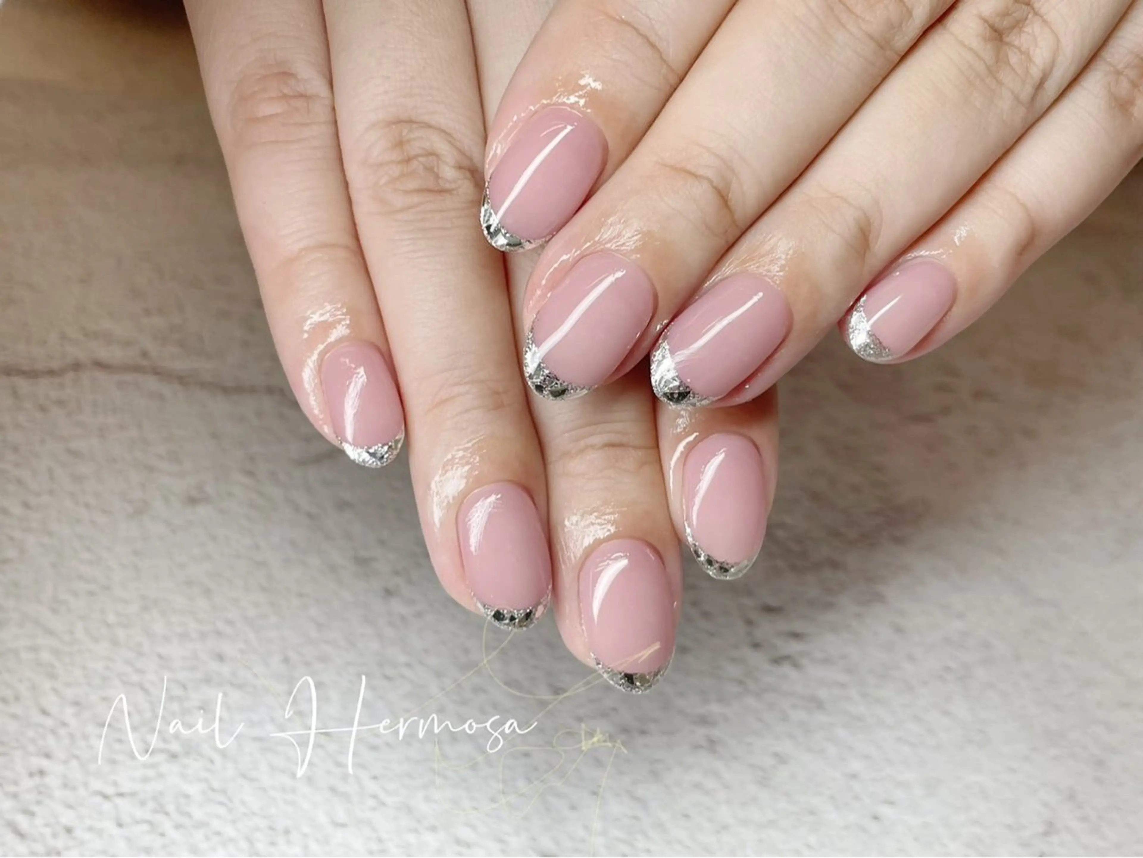 ネイル 長さ出し フラッシュネイル フットネイル ジェルネイル マグネットネイル ハンドネイル エルモサ YURIKAのネイルデザイン