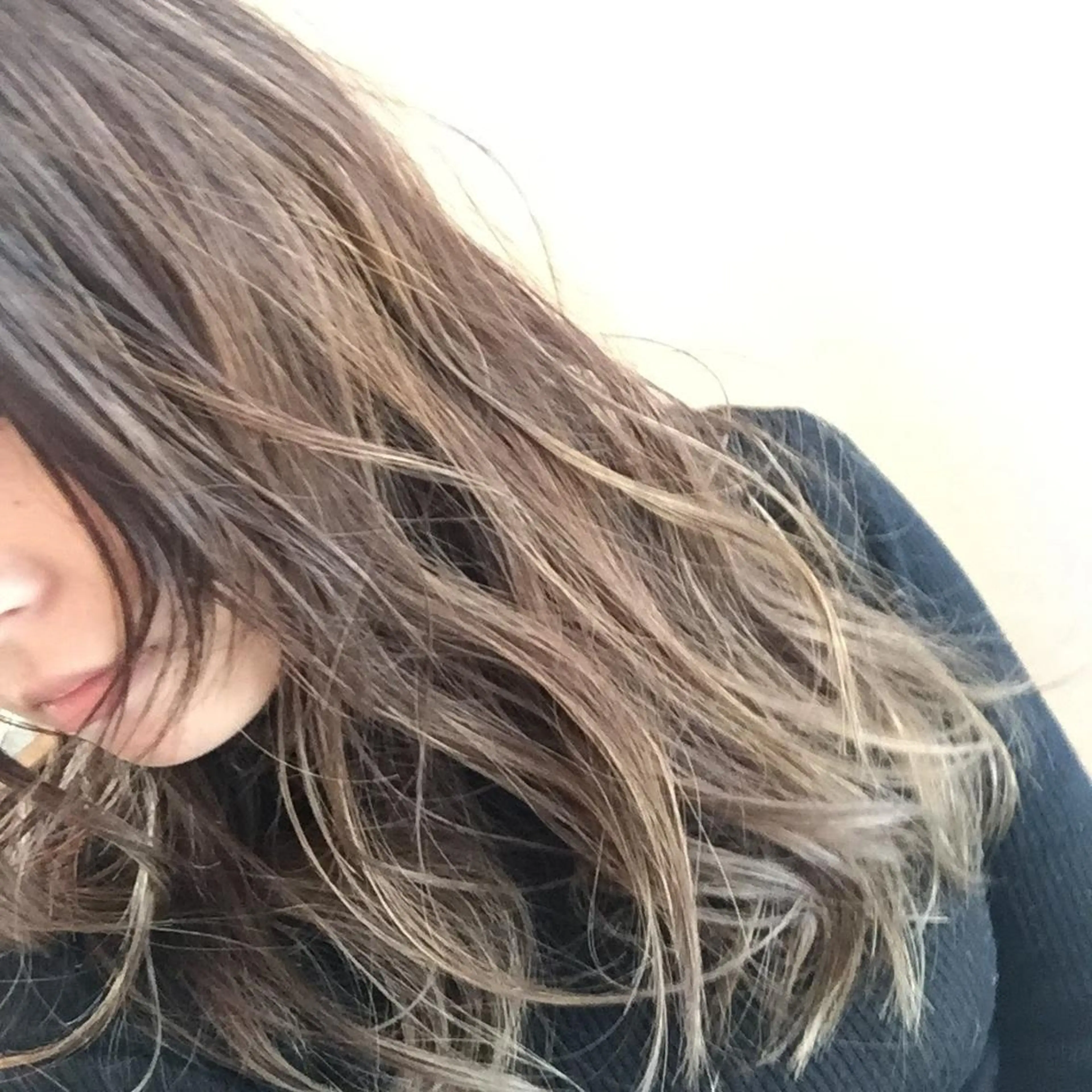 〔平日限定〕【透明感♪】 脱白髪染めハイライト+カラー+カット+TOKIO 17600→14300の写真