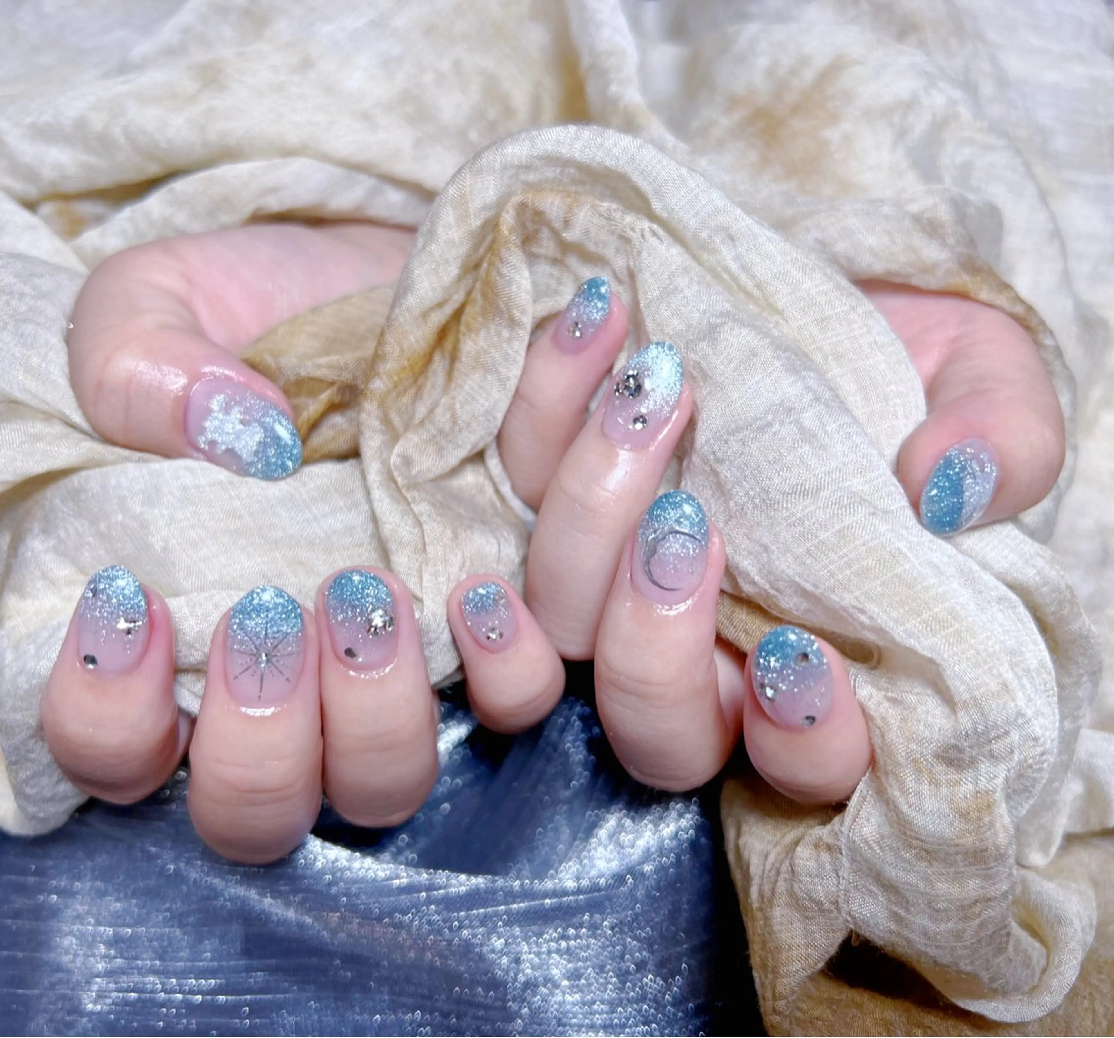 ネイル 持ち込み mo moのネイルデザイン