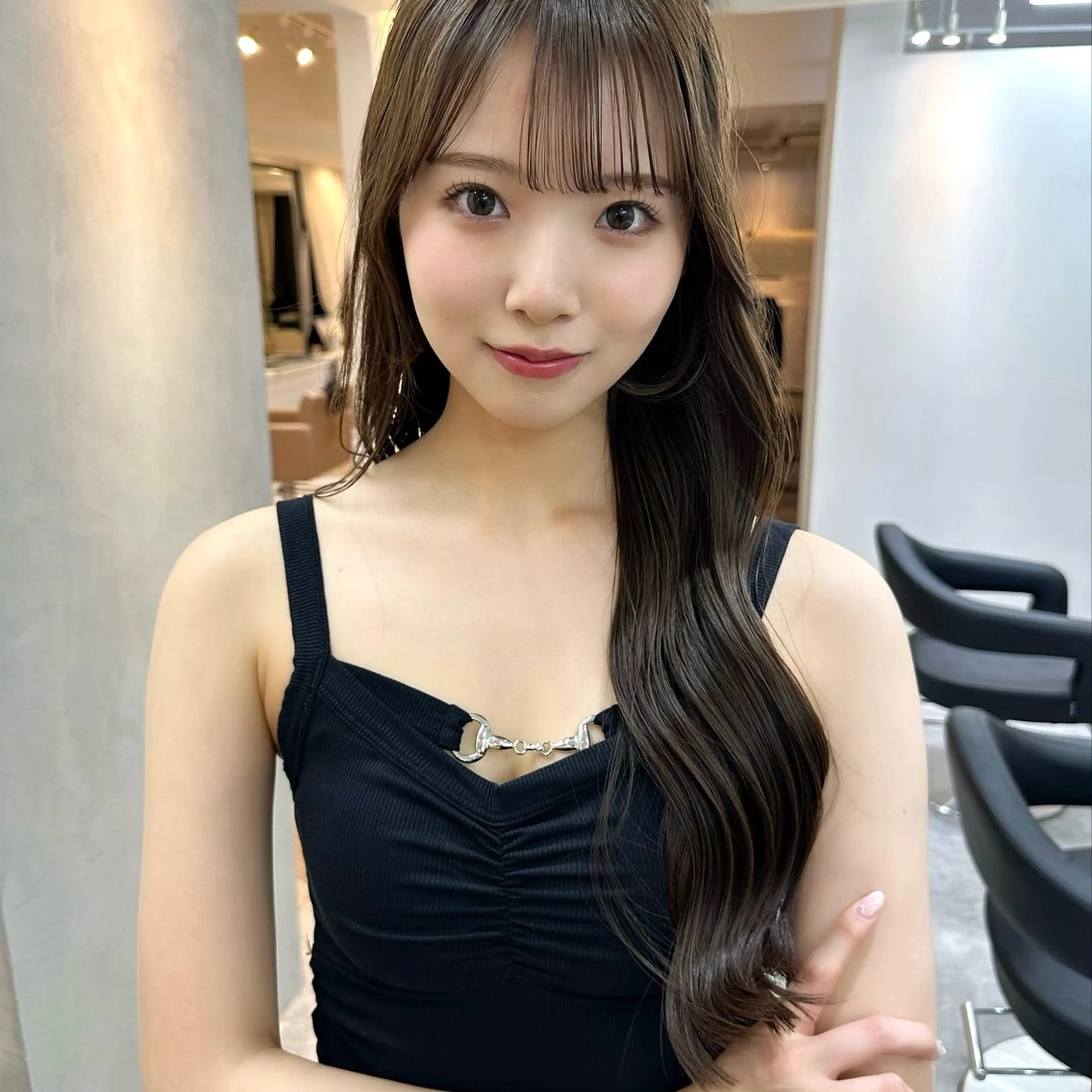 ロング カラー カット ヘアカラー トリートメント 艶髪レイヤー顔周り グレージュ添田晃基のヘアスタイル