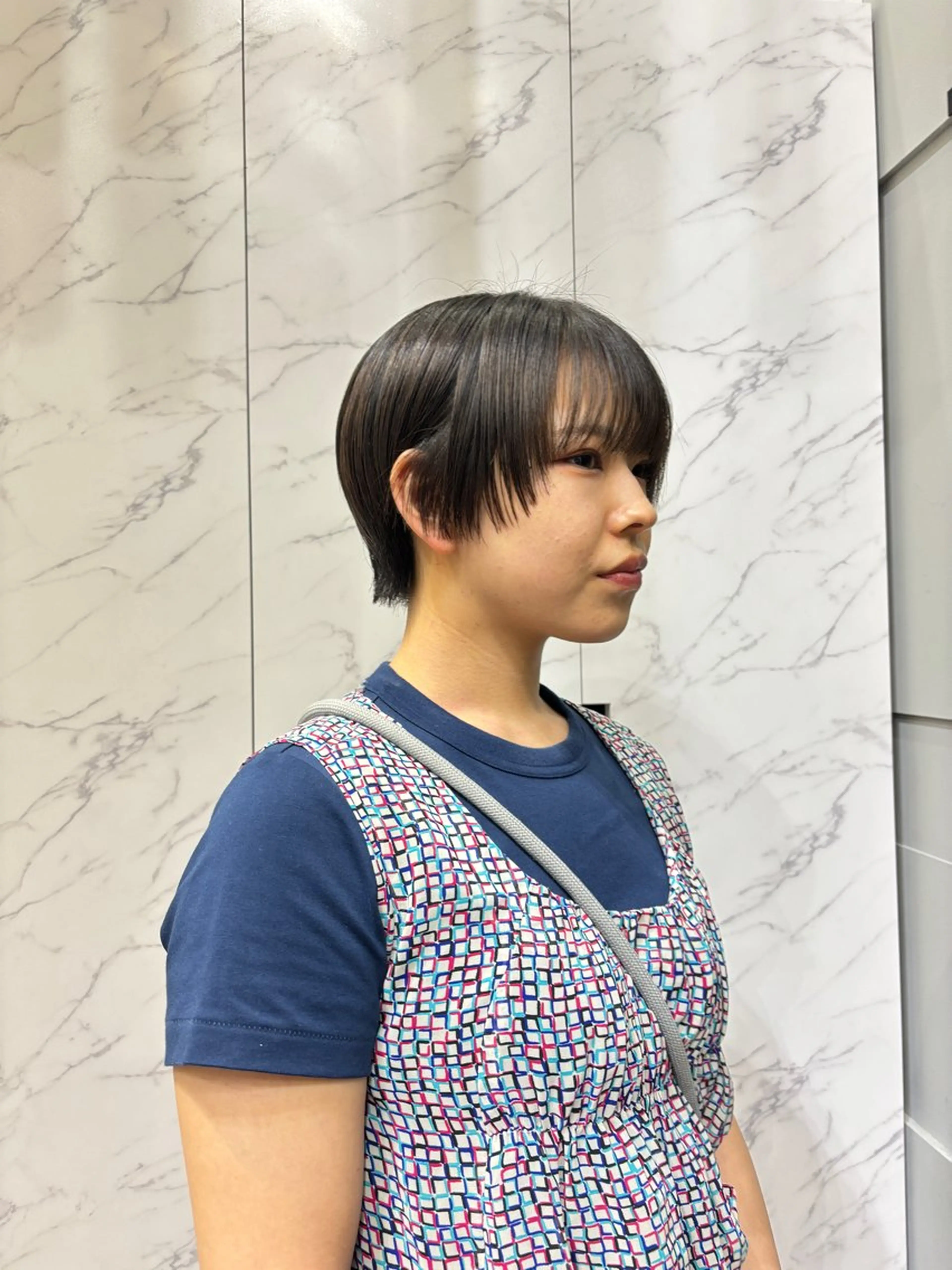 ショート miu /透明感カラーのヘアスタイル