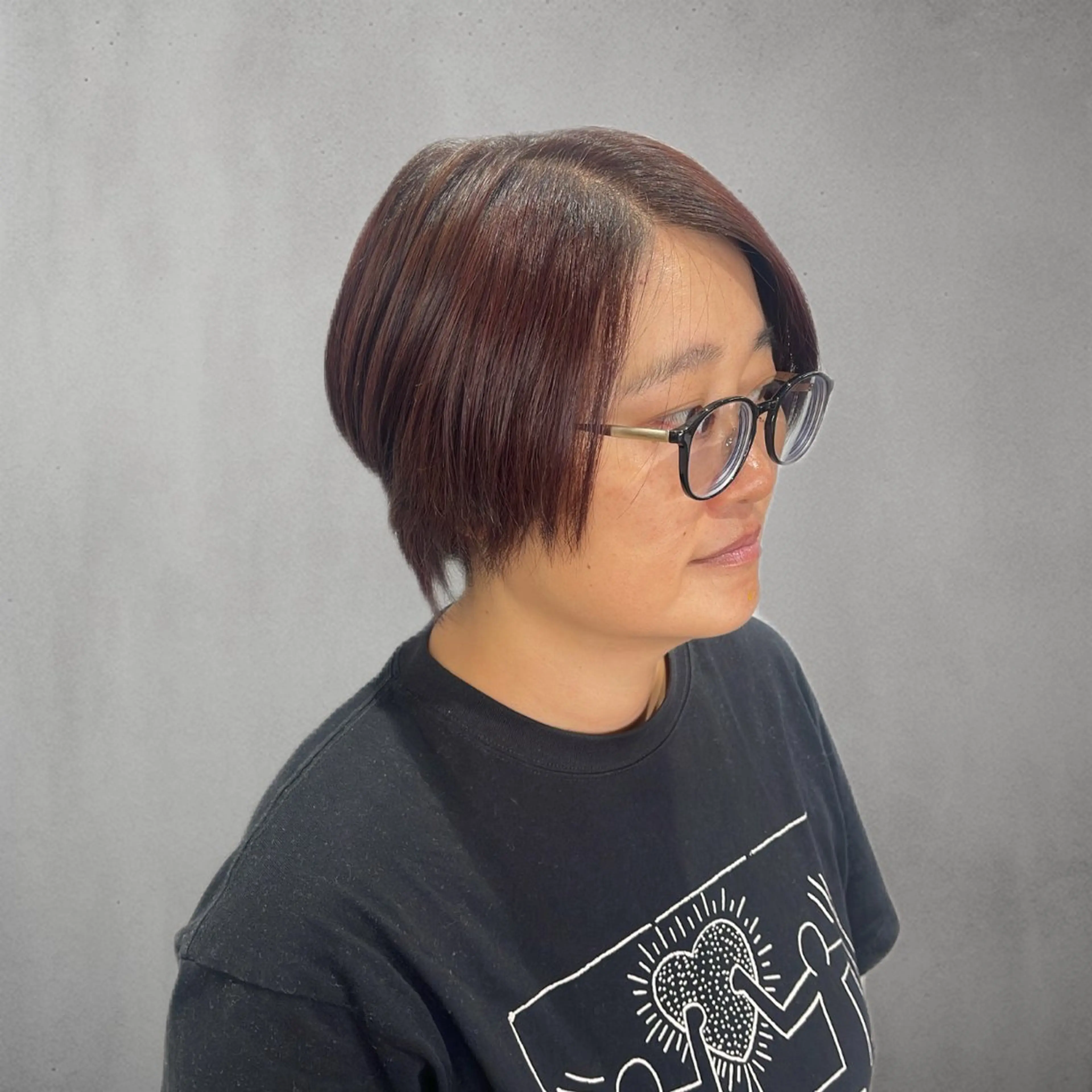 ショート カラー ブリーチ ブリーチなしカラー レッドカラー 金田 晏栞のヘアスタイル