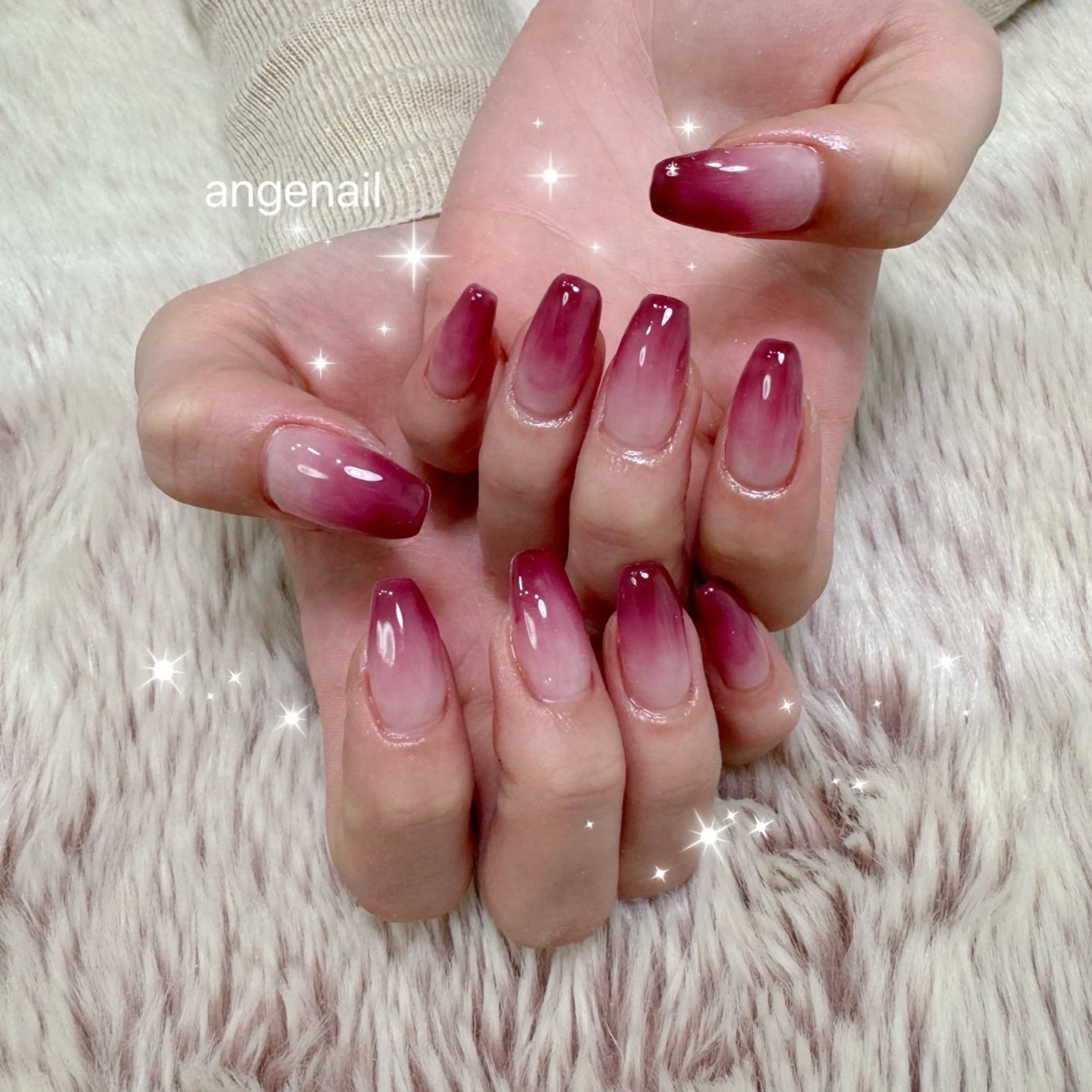 ネイル ハンドネイル オーナーネイリスト MAKIのネイルデザイン