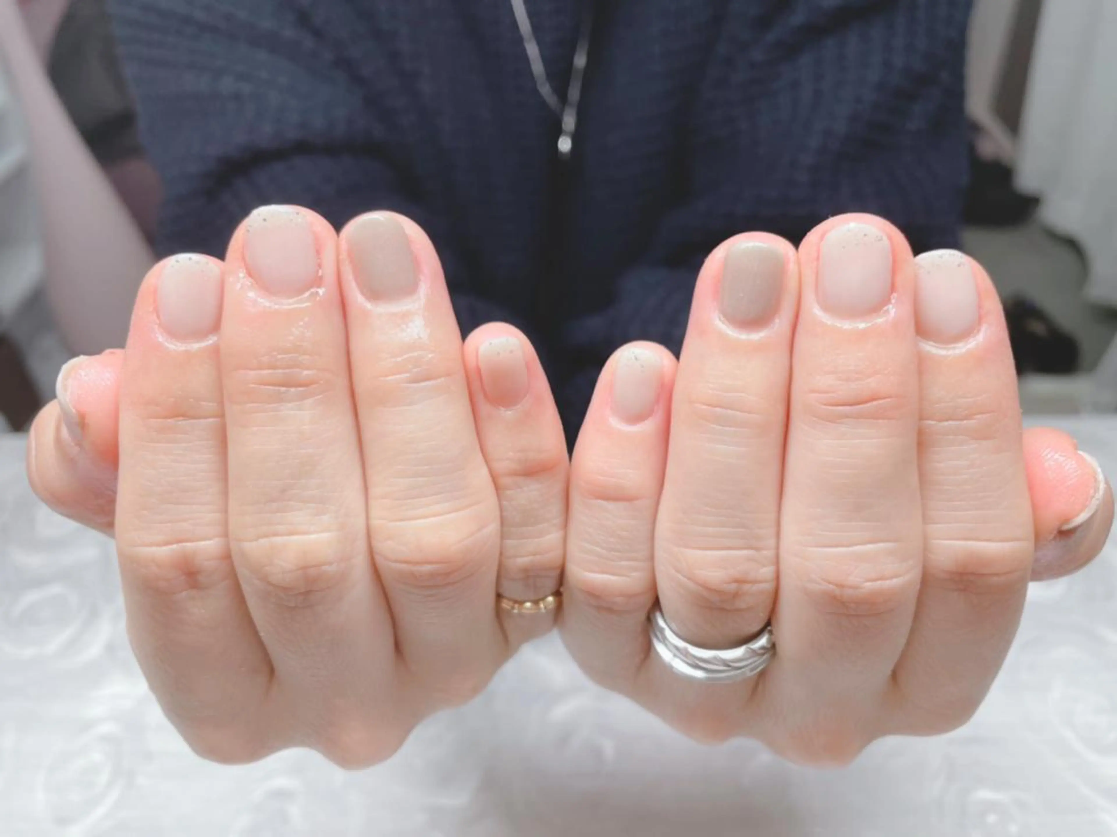 カラー 芦辺 香奈のネイルデザイン