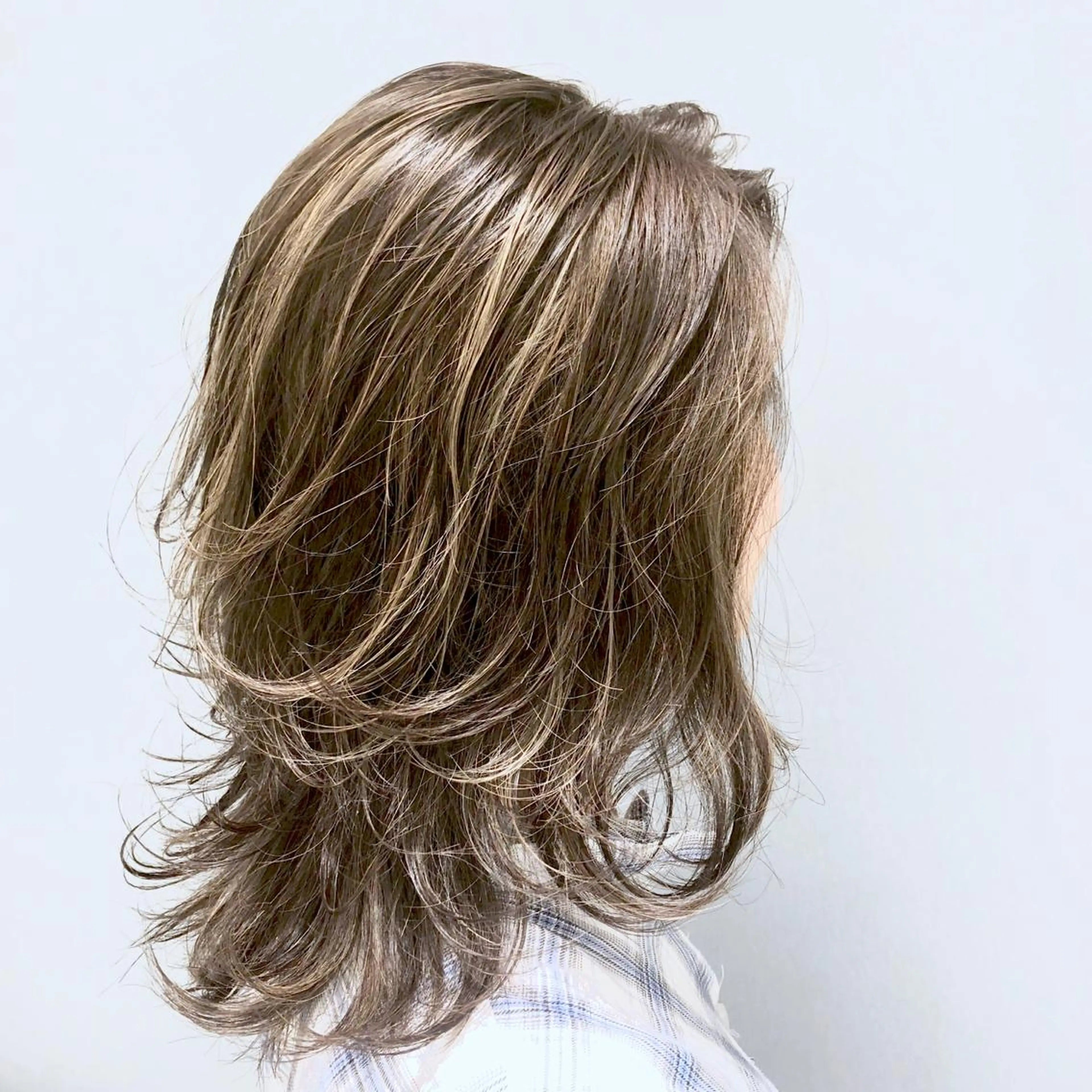 ミディアム カラー ブリーチ ケアブリーチ グレージュ イルミナカラー 外国人風カラー 🌈ぷる艶カラー🌈 髪質改善👑柳沼尚貴のヘアスタイル