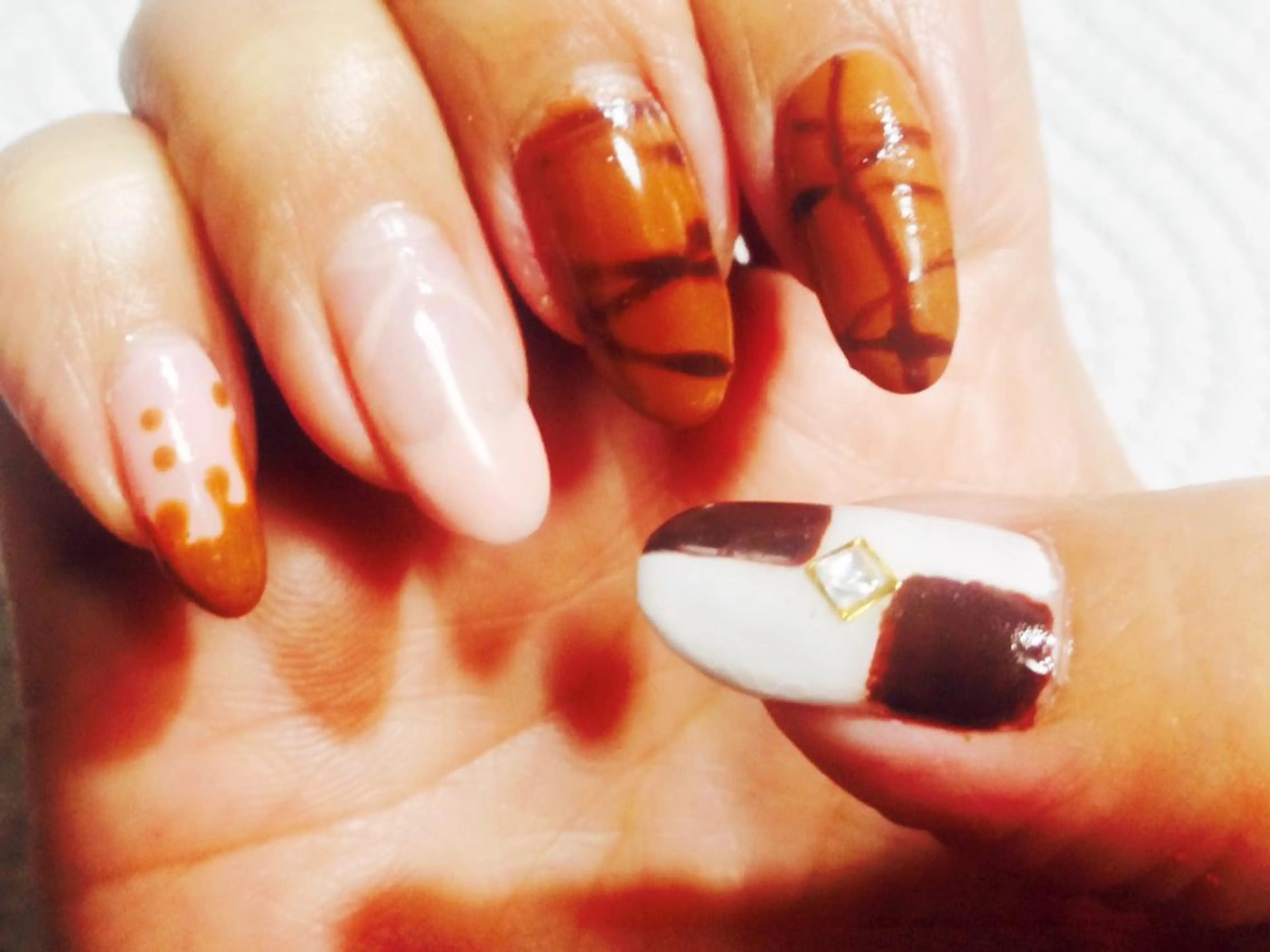 ネイル アートネイル バレンタイン リラネイル所属・福田 美代子のネイルデザイン