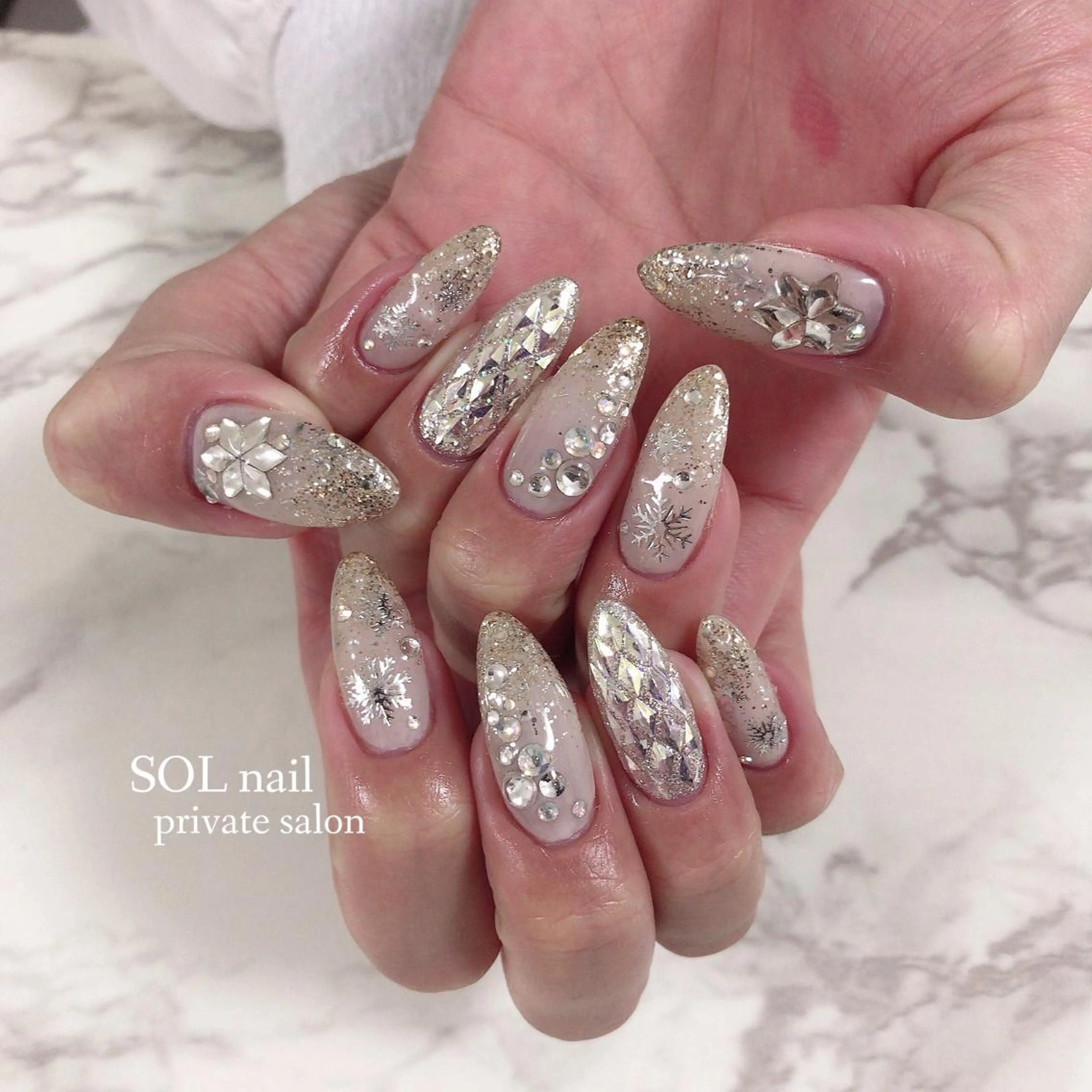 ネイル SOL NAILのネイルデザイン