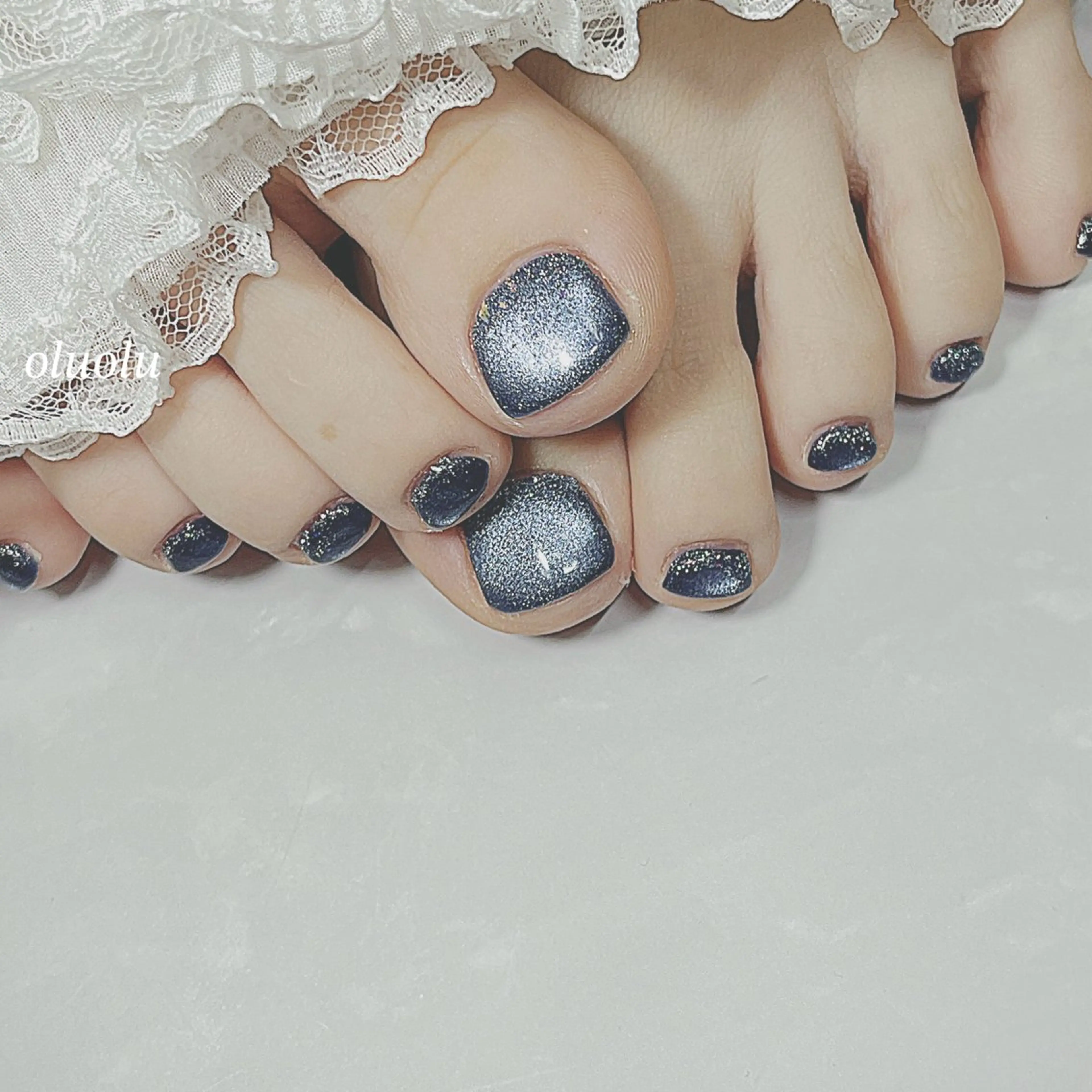 ネイル アートネイル ブルー フラッシュネイル フットネイル マグネットネイル フットネイル 大村 紬華のネイルデザイン