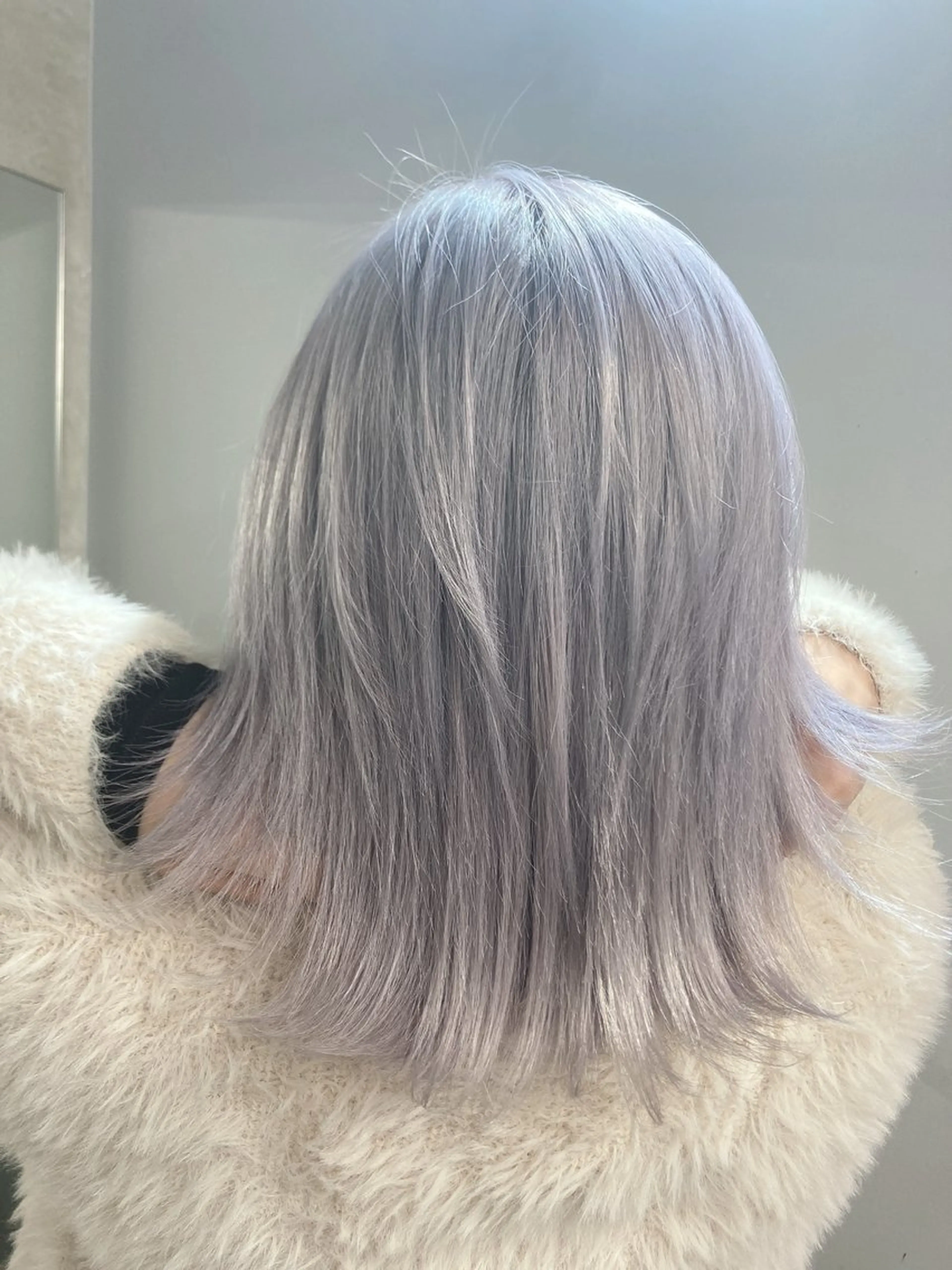 セミロング カラー 🏆ハッシュカット× 髪質改善🏆カイトのヘアスタイル