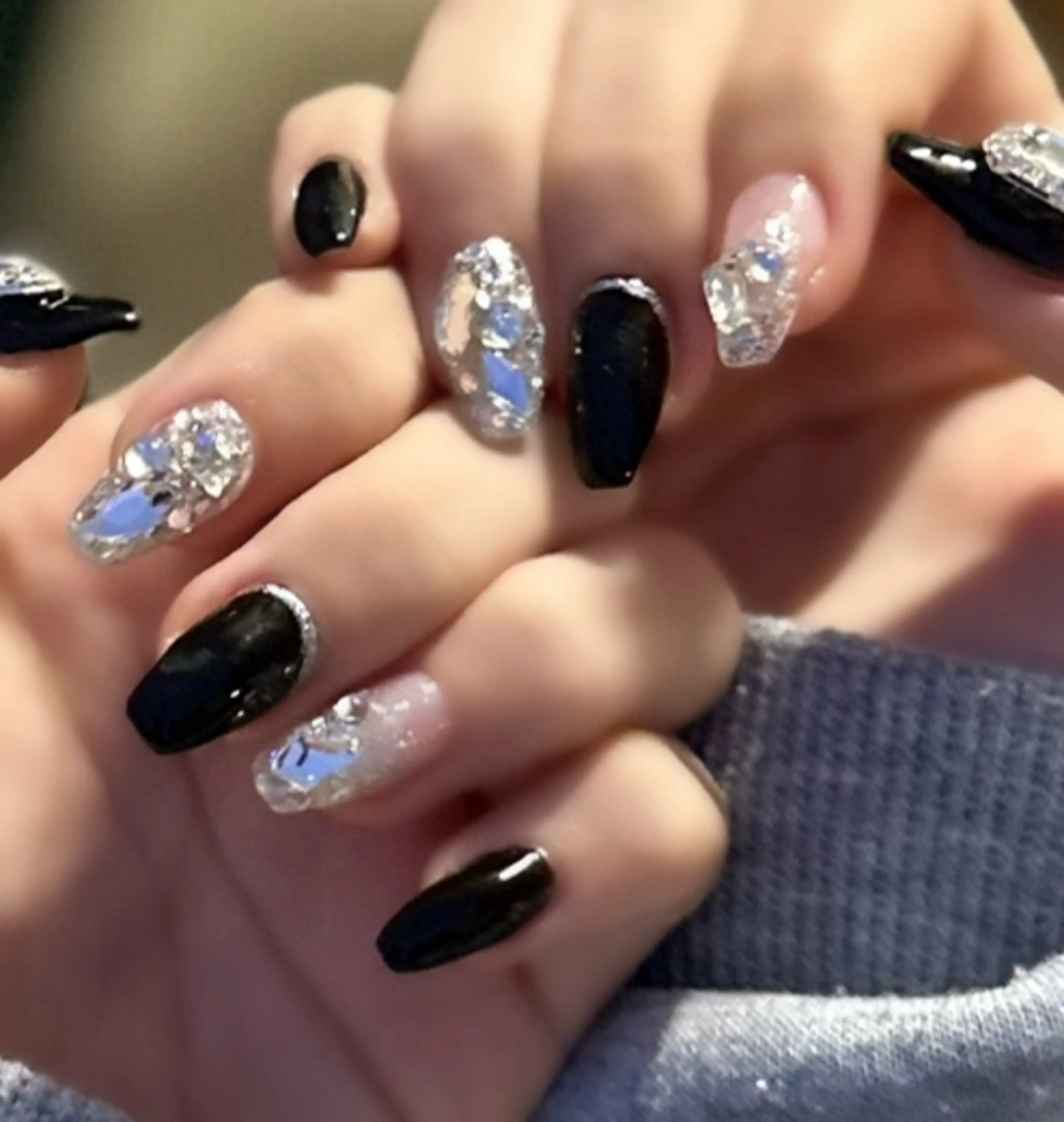 ネイル 新山 聖のネイルデザイン