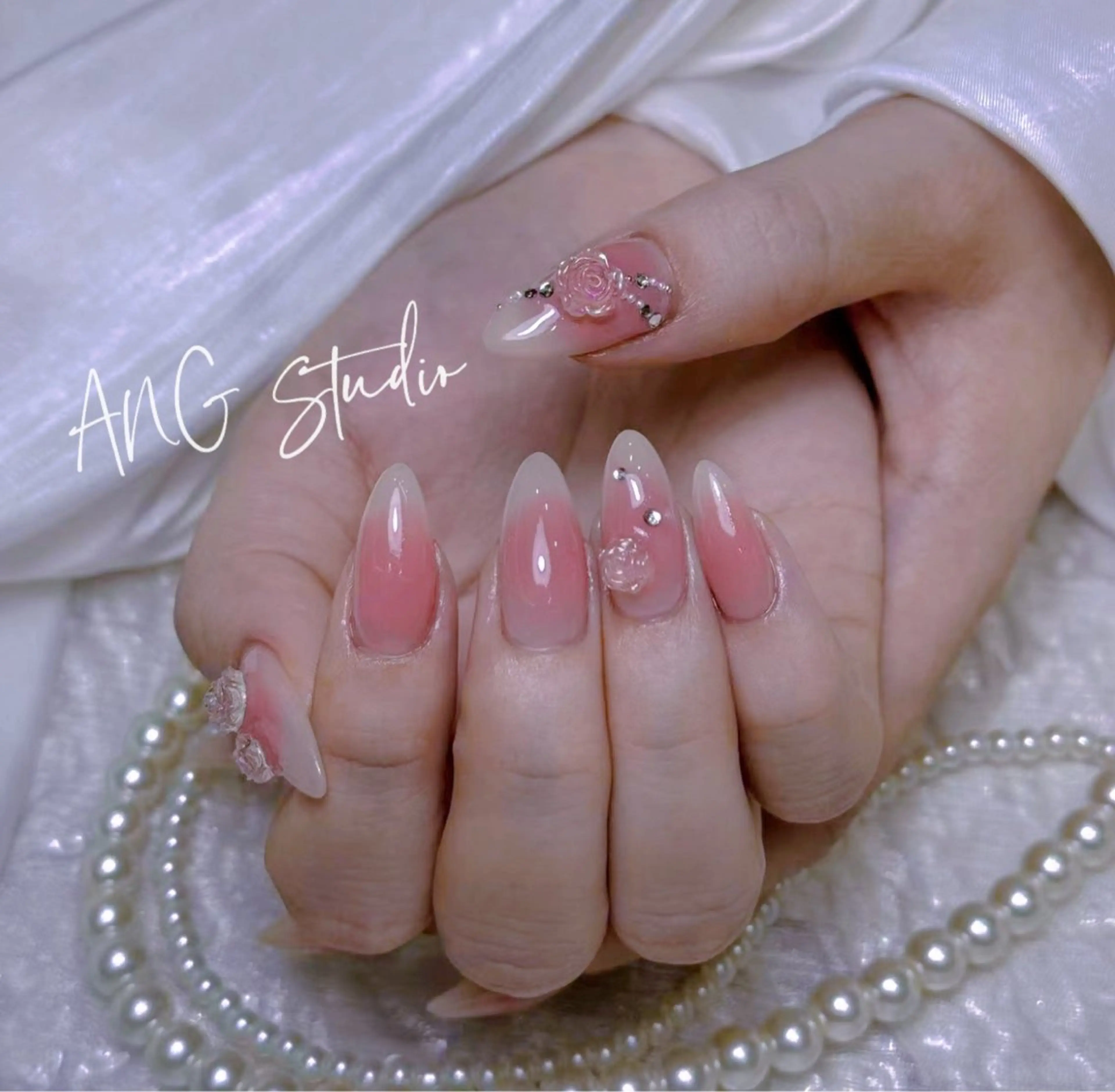 ネイル ハンドネイル ハンドケア ANG Studioのネイルデザイン