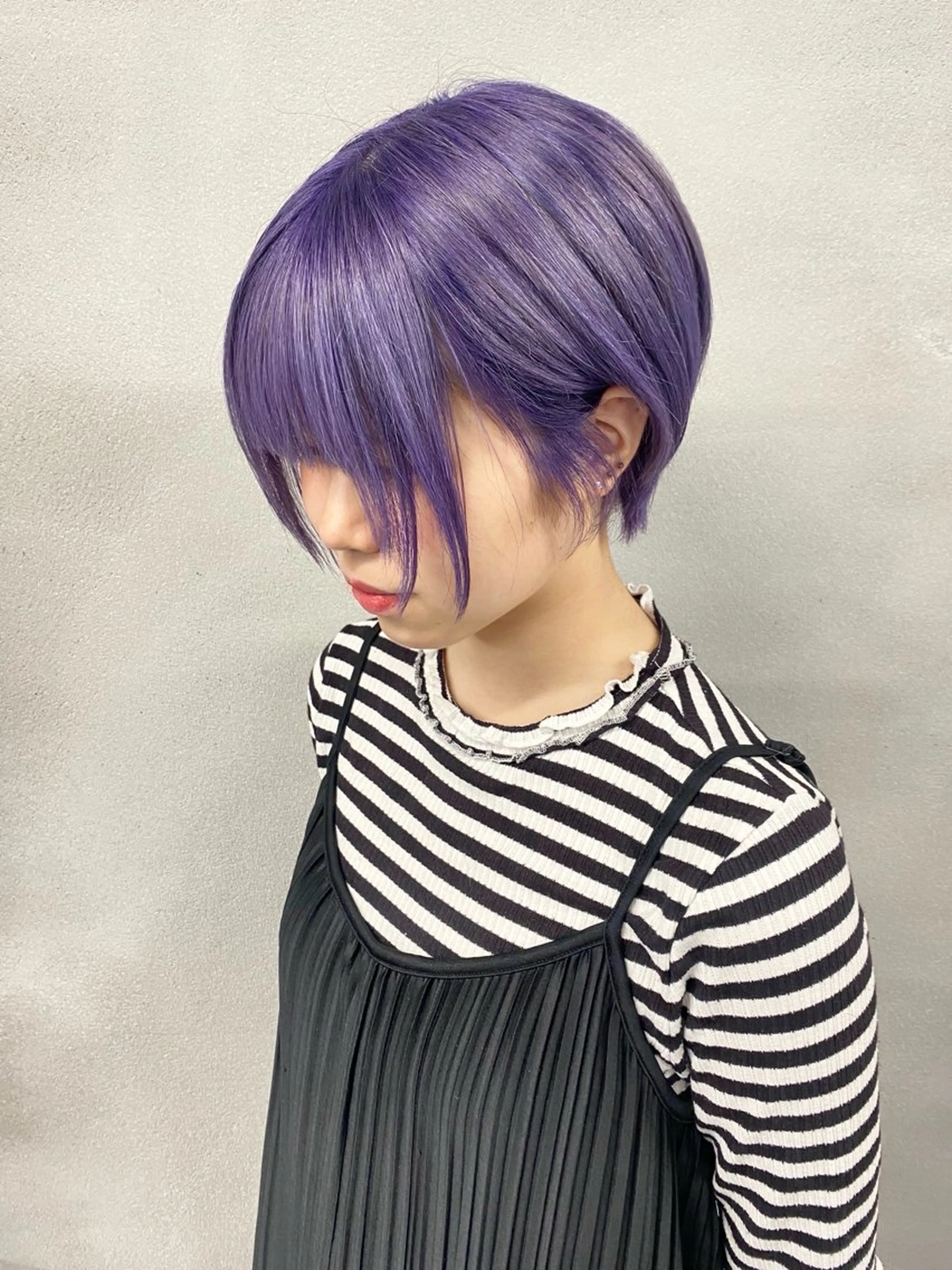 ショート カラー ブリーチ ブルーカラー ブルーバイオレット デザインカラー ラベンダーカラー ヘアカラー トリートメント 柏 デザインカラー/ レイヤー🐣シオリのヘアスタイル