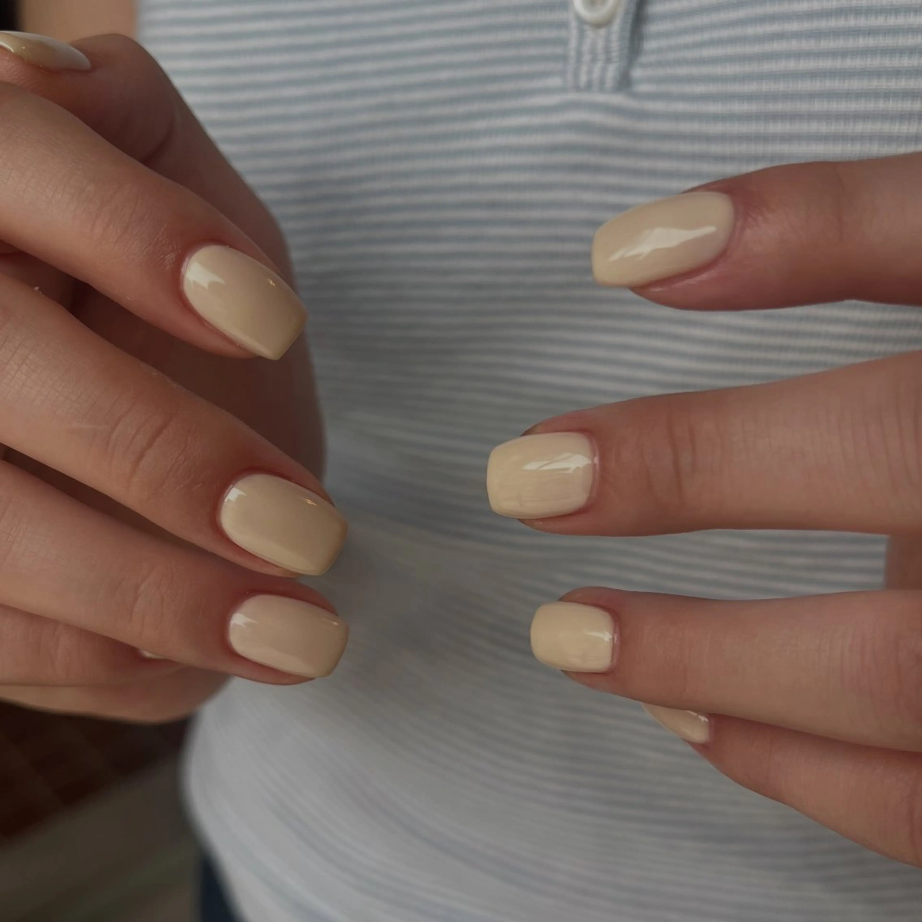 ネイル aiu  ｱｲﾕｰ ちひろのネイルデザイン