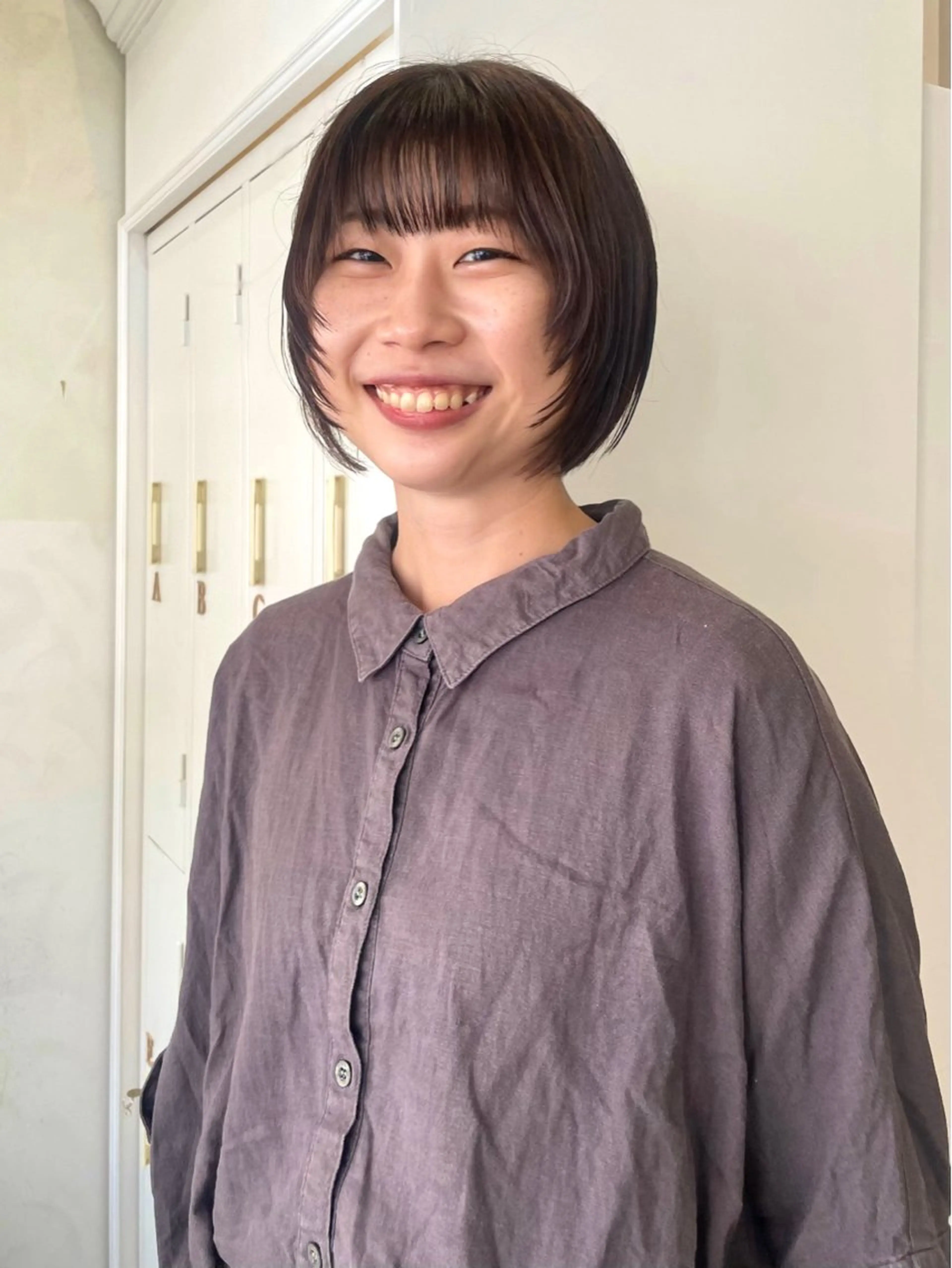 ショート カラー 顔まわりレイヤー 伸ばしかけ レイヤーカット ショートヘア カット ヘアカラー ⌇ROMEO京橋店⌇ 鎌谷明星🪷のヘアスタイル