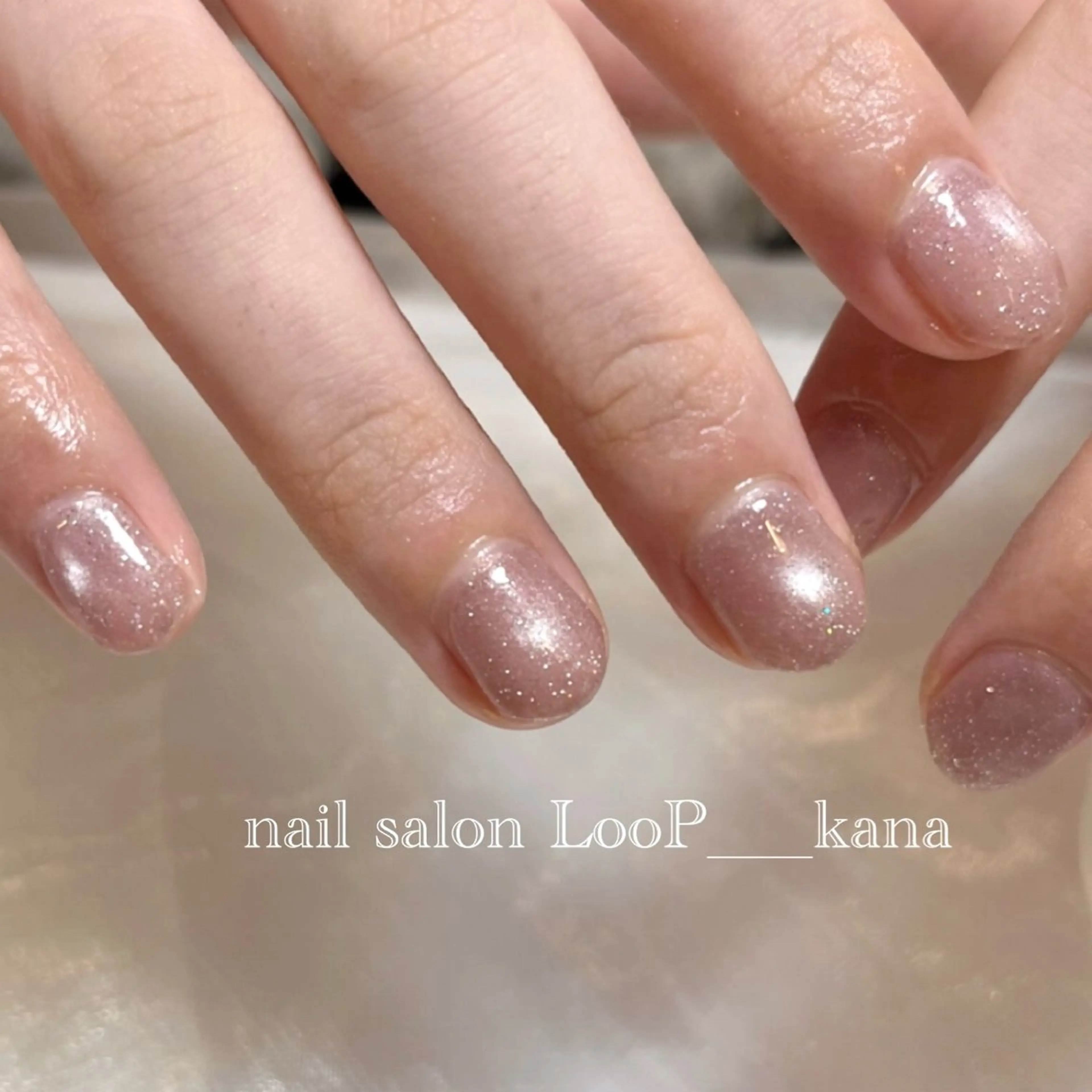 ネイル キラキラネイル マグネットネイル ピンク ピンクベージュ ネイルモデル募集中 LooP-kanaのネイルデザイン