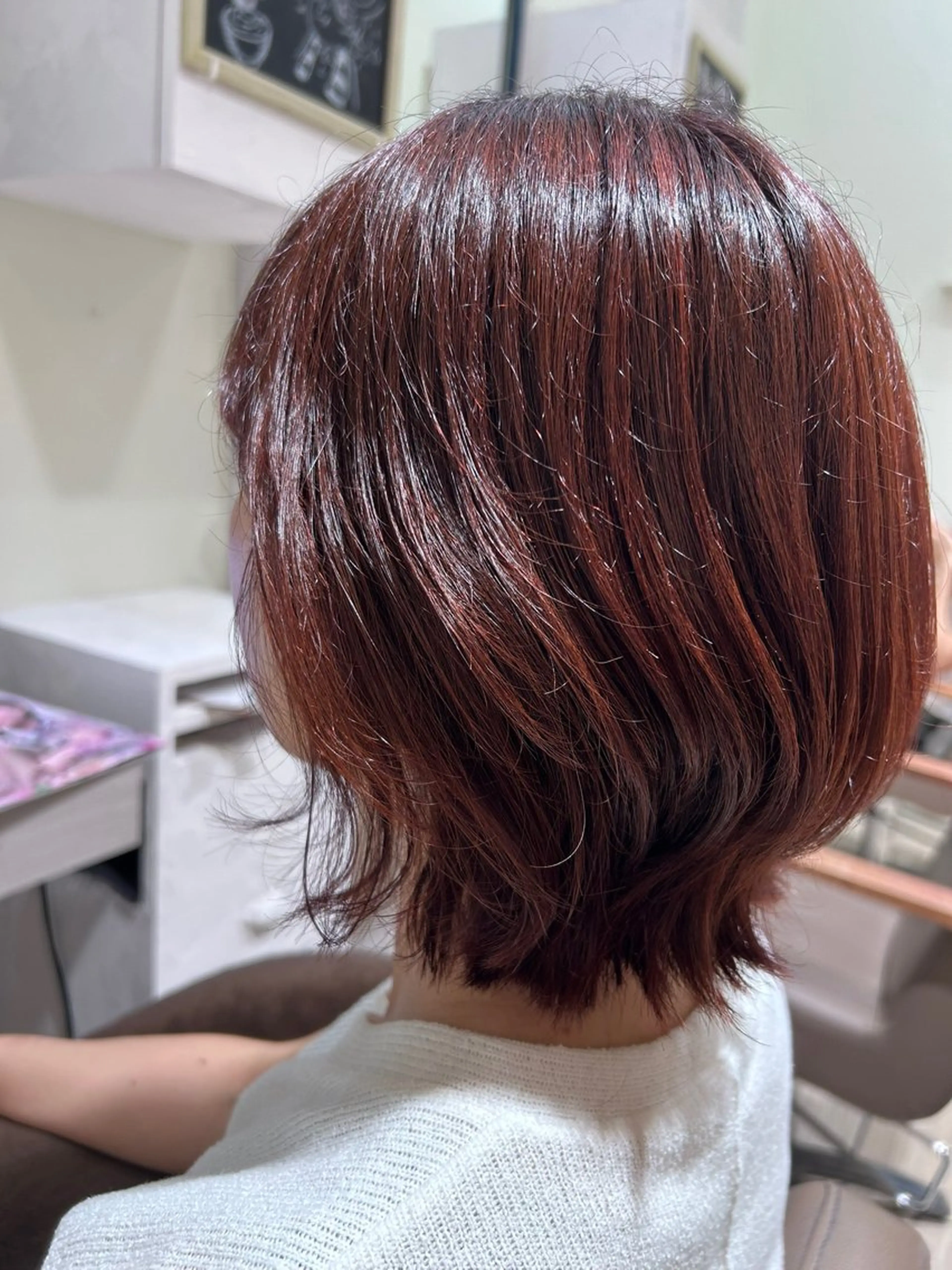 ショート カット ヘアカラー 越川 美里のヘアスタイル
