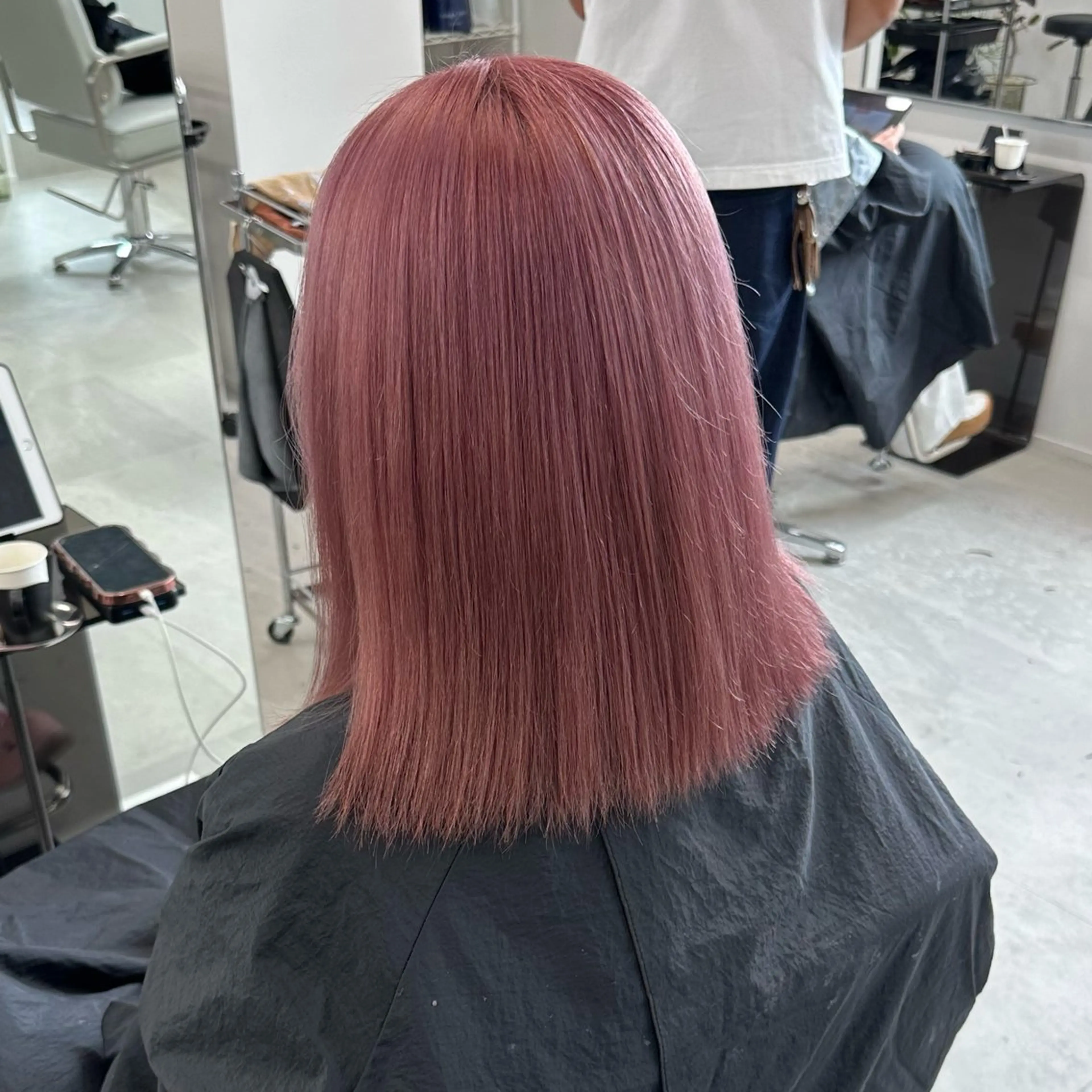 ミディアム カラー ヘアカラー トリートメント REAL 心斎橋所属・ブリーチ/ベージュ /ピンク🦋ナツミのヘアスタイル