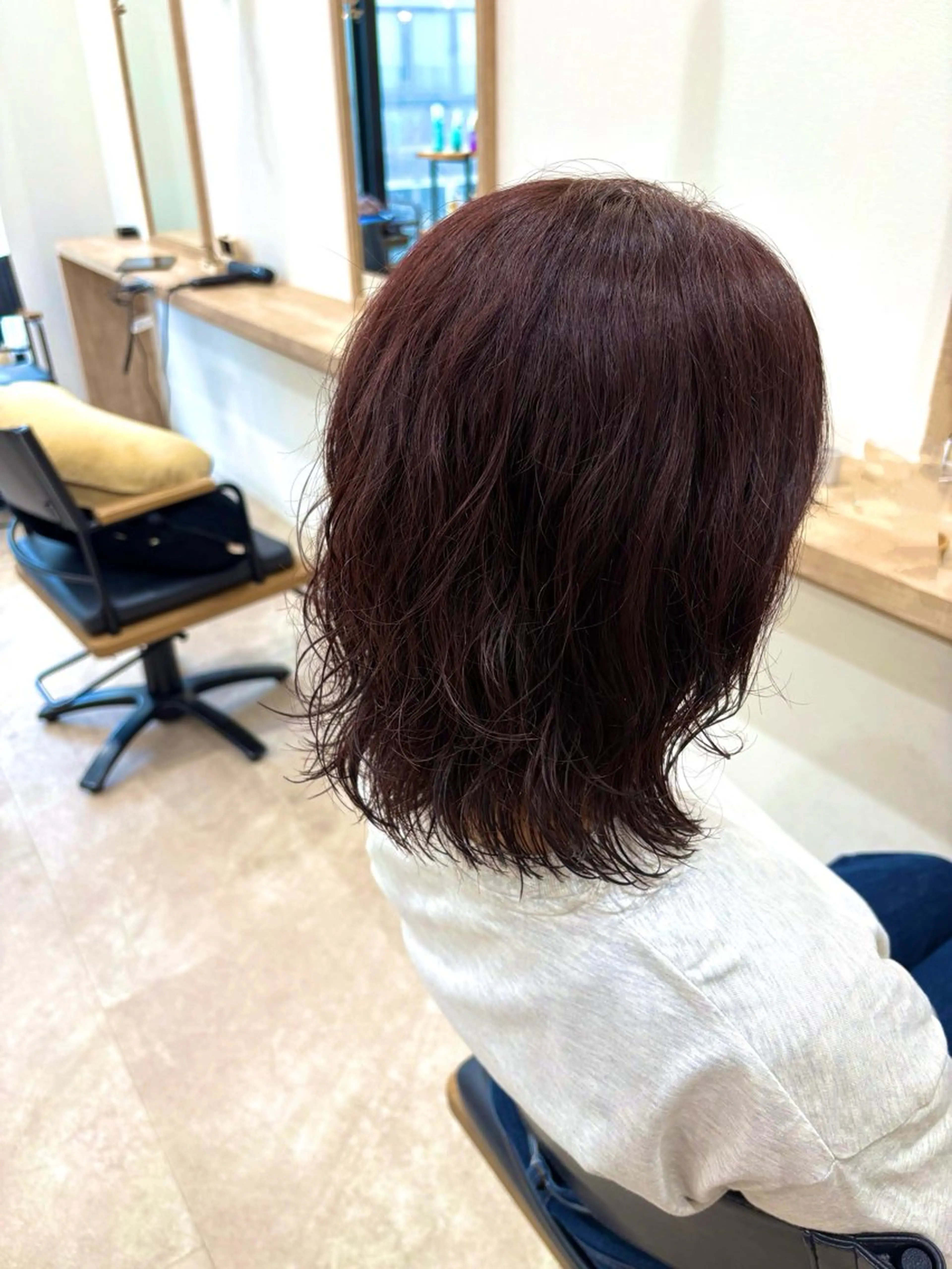 セミロング くせ毛 レイヤーカット カット ヘアカラー entality lit所属・暖色ボブ 🍊rikakoのヘアスタイル