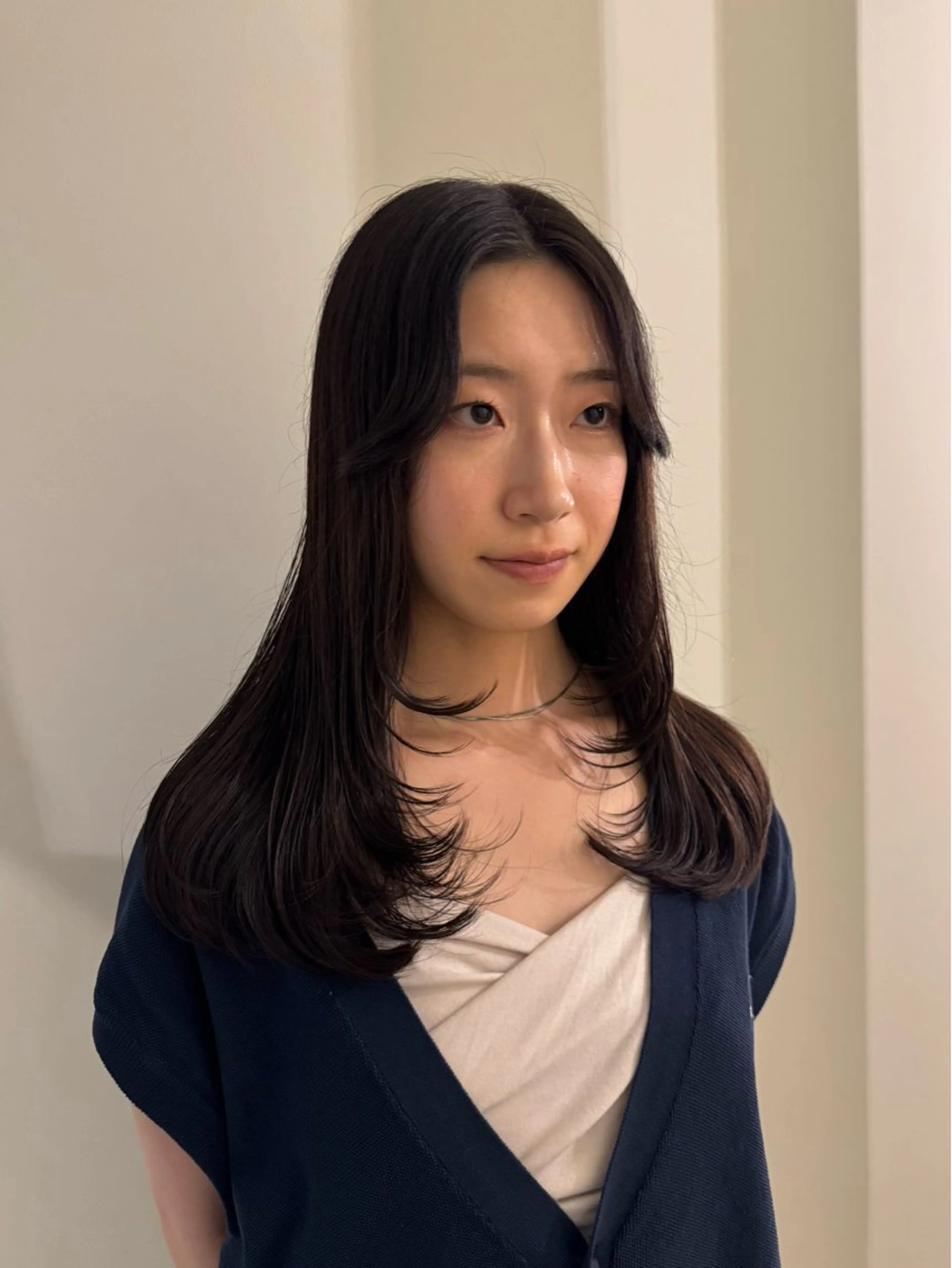 ロング 内沼 恵留菜のヘアスタイル