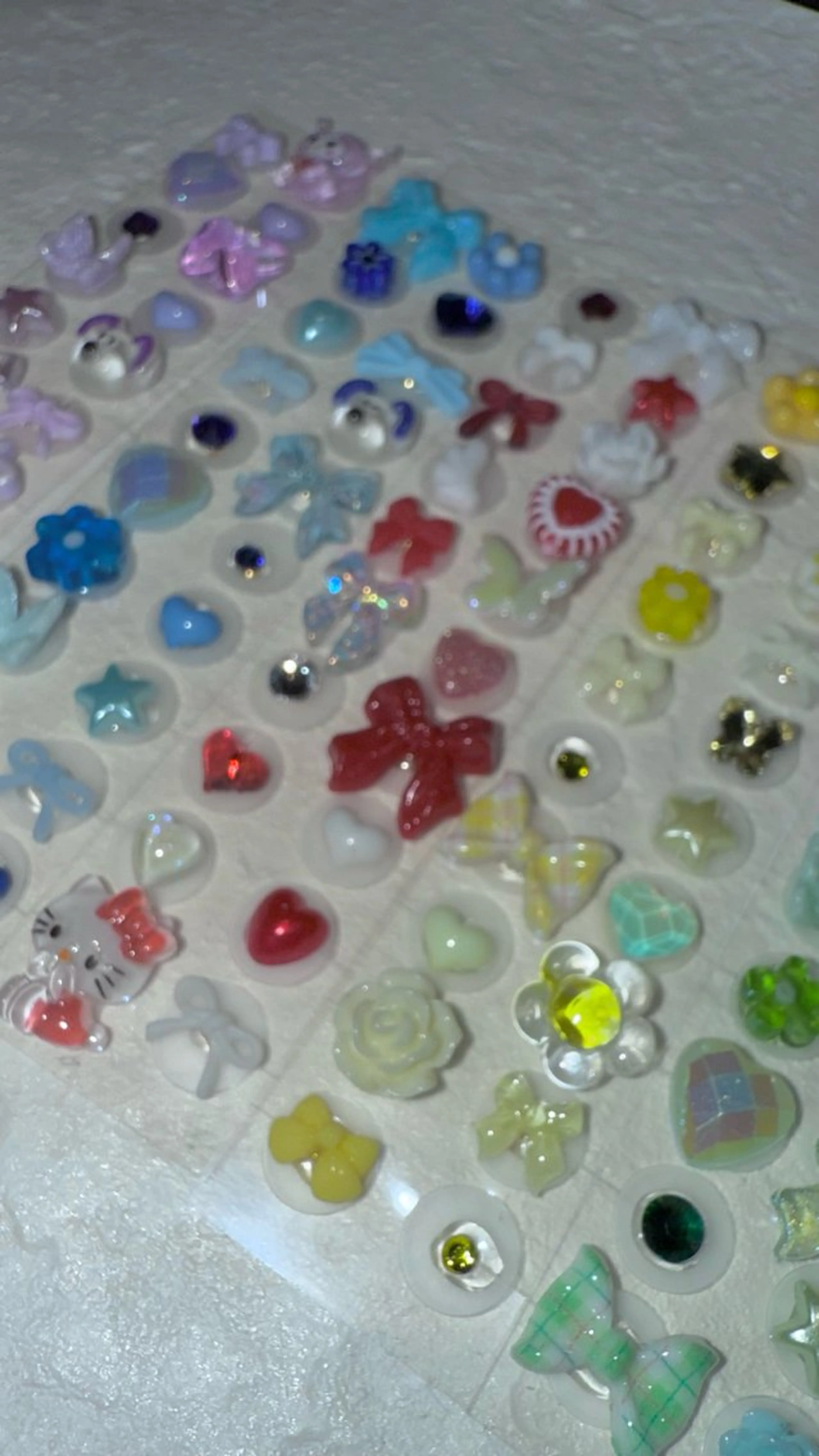 𓊆ᶠᵉᵉʸ𓊇 ᶜᴴᴵᴴᴬᴿᵁのマツエク・マツパデザイン