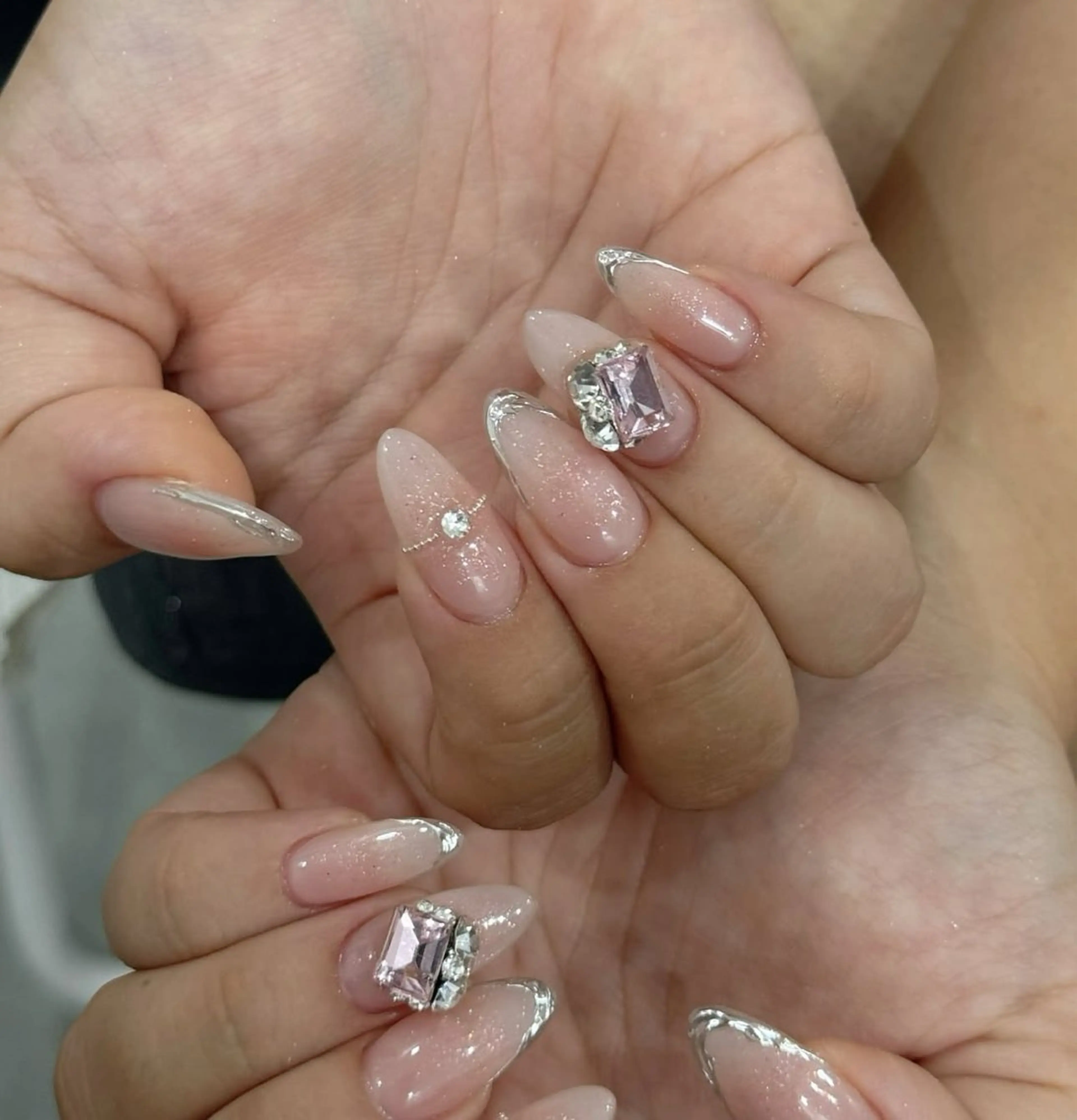 ネイル アートネイル オーロラネイル ブルー チークネイル フットネイル ハンドネイル NAILS168 新大久保店のネイルデザイン