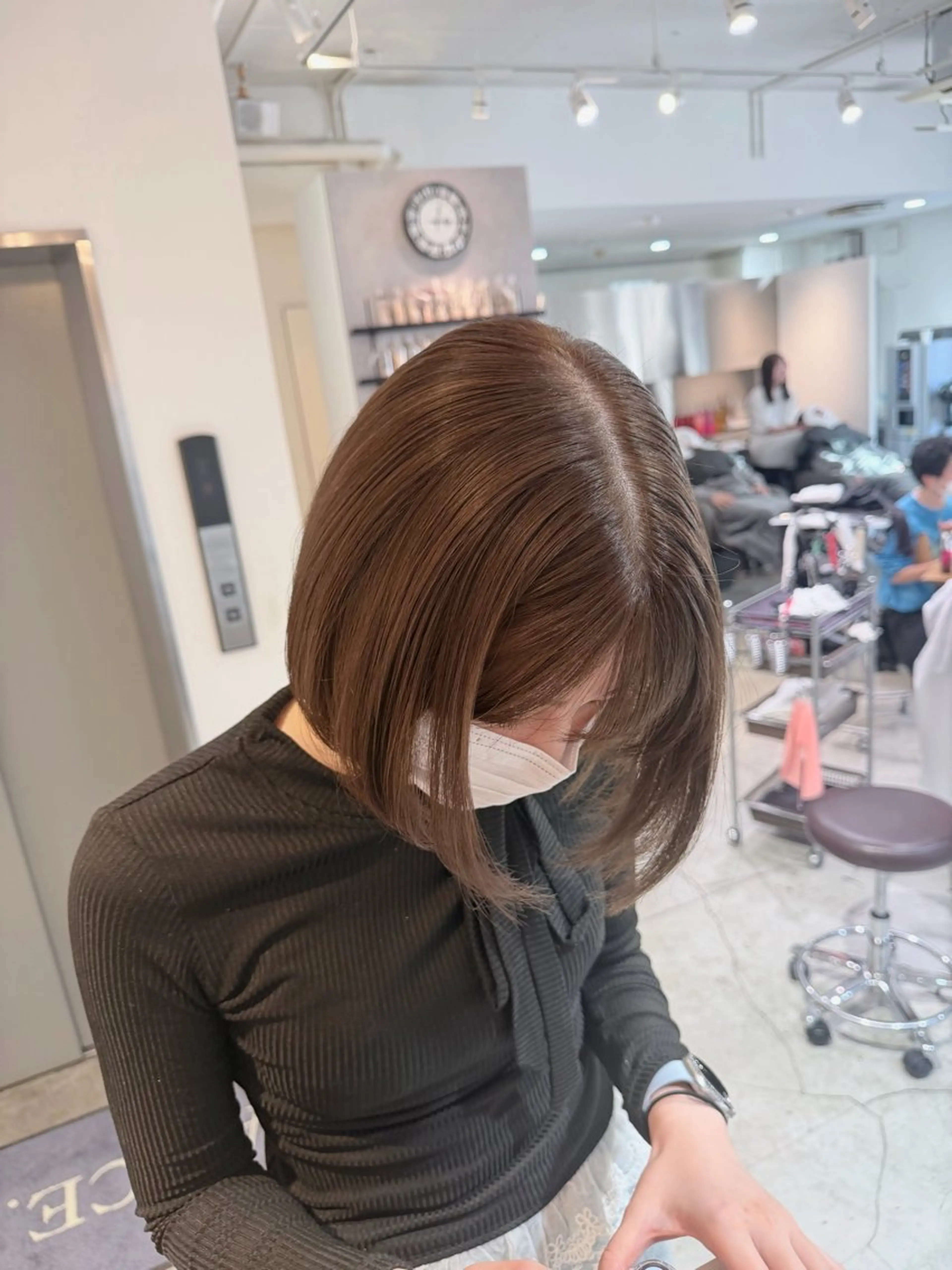 ショート カラー ベージュカラー 透明感カラー オリーブベージュ オレンジ ボブ カット ヘアカラー トリートメント 🦈AKARI🦈 袋町/韓国風/透明感のヘアスタイル