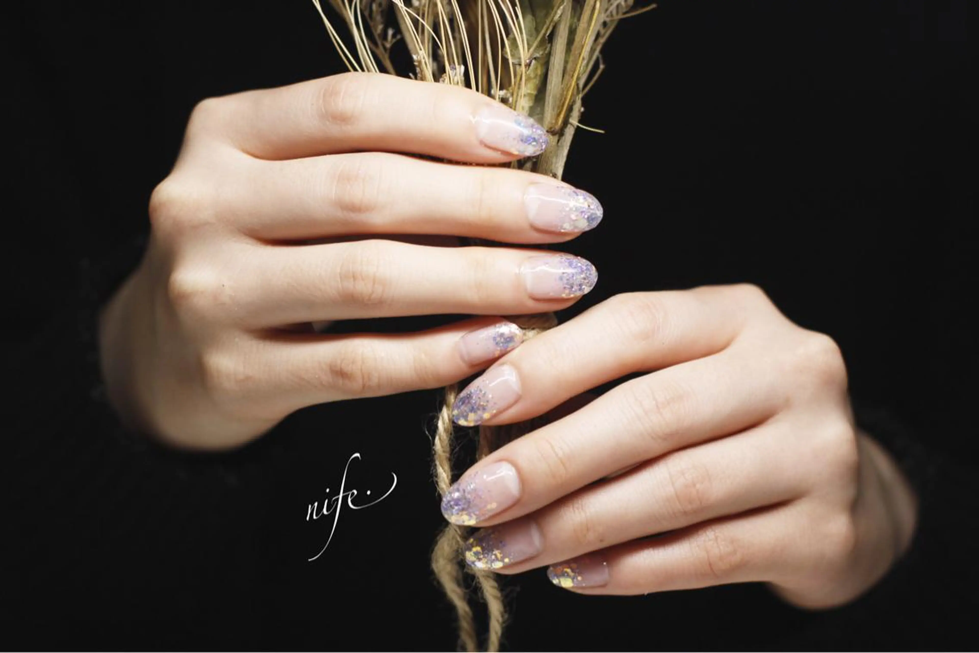 ネイル ジェルネイル ぷっくりネイル atelier nife.のネイルデザイン