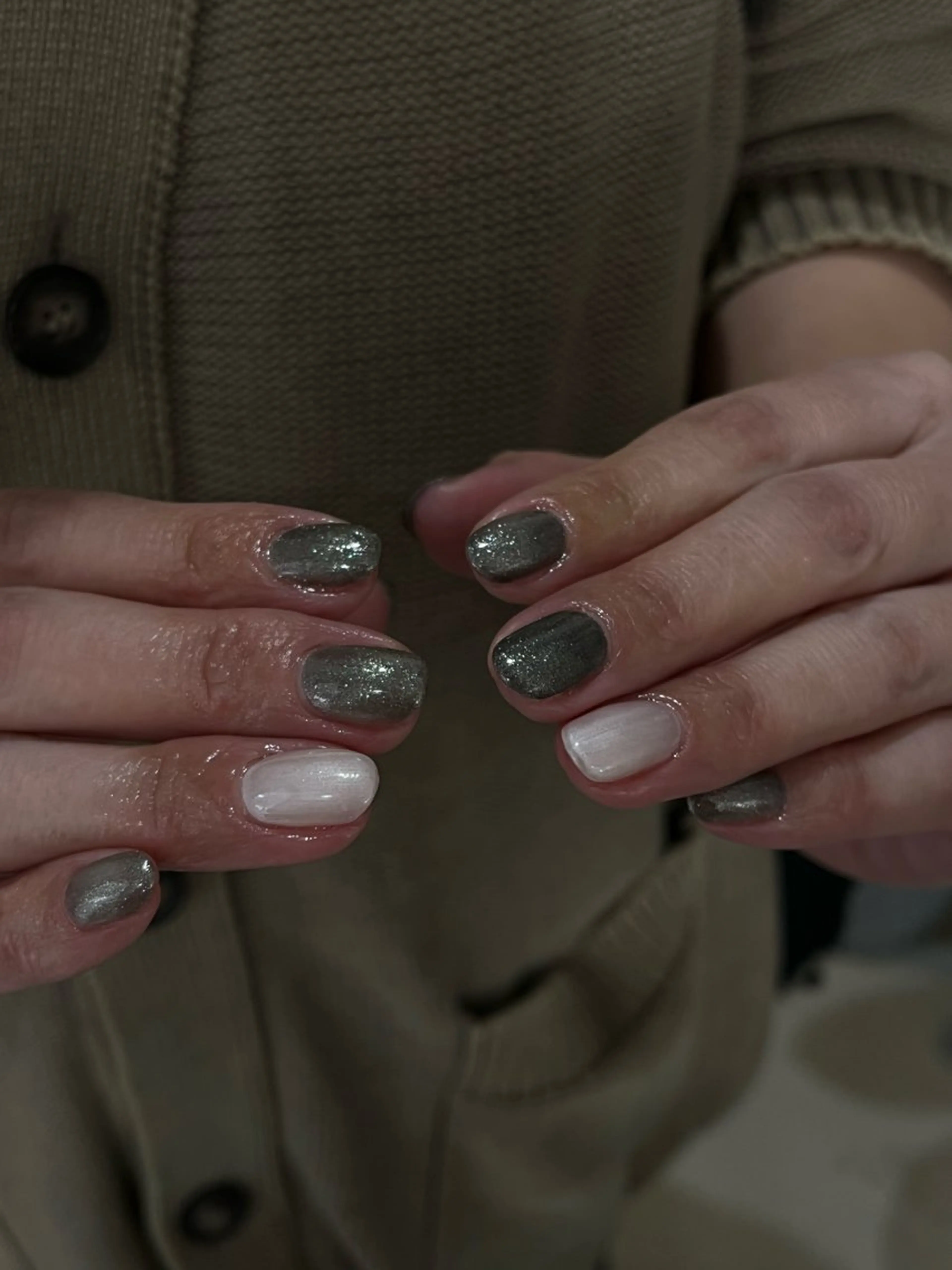 ネイル ラメ(グリッター) ワンカラーネイル 深澤 月琉のネイルデザイン