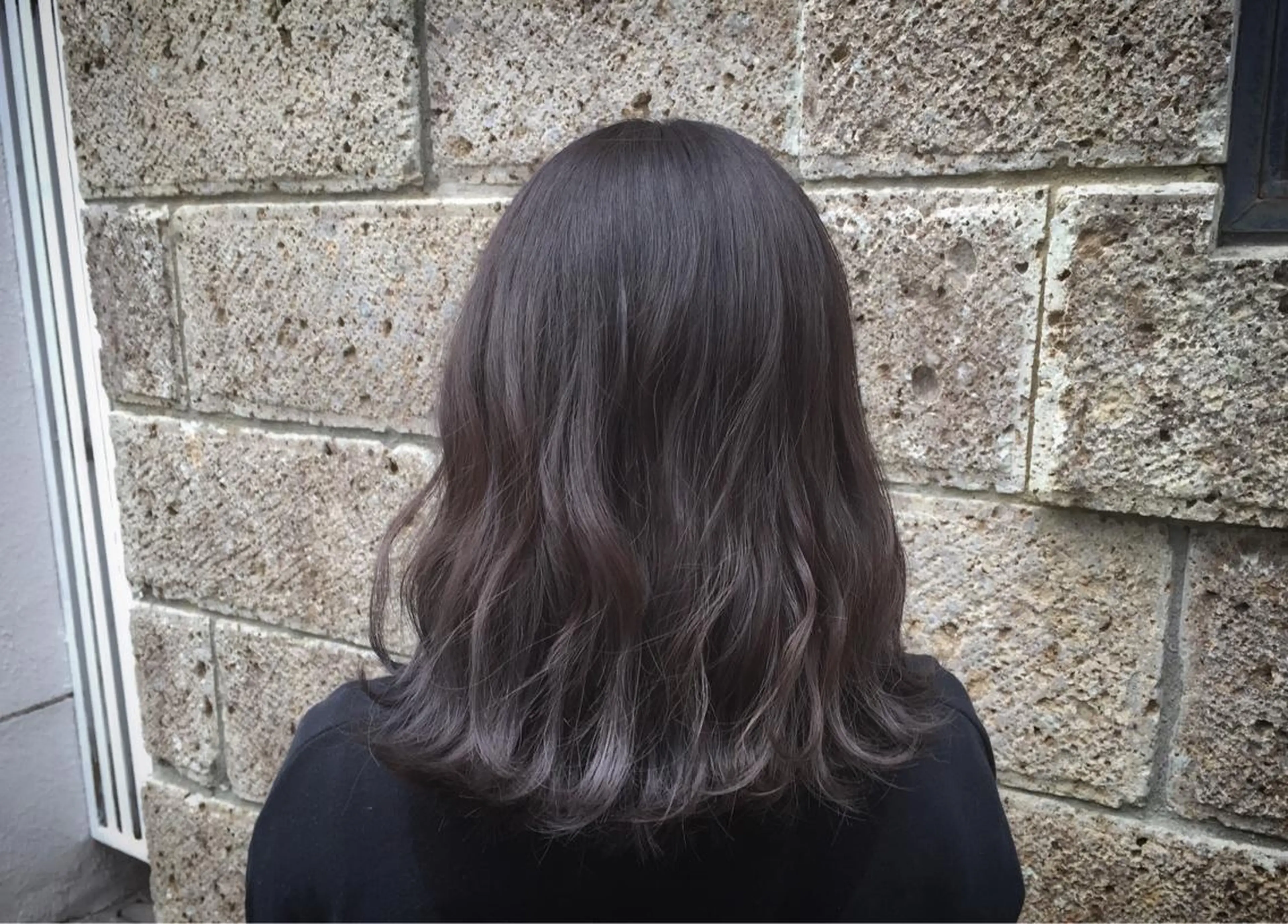 ミディアム カラー アッシュ ブリーチ グラデーションカラー ハイライトカラー イルミナカラー 🌈髪質改善カラーの 🌈坂本侑樹のヘアスタイル