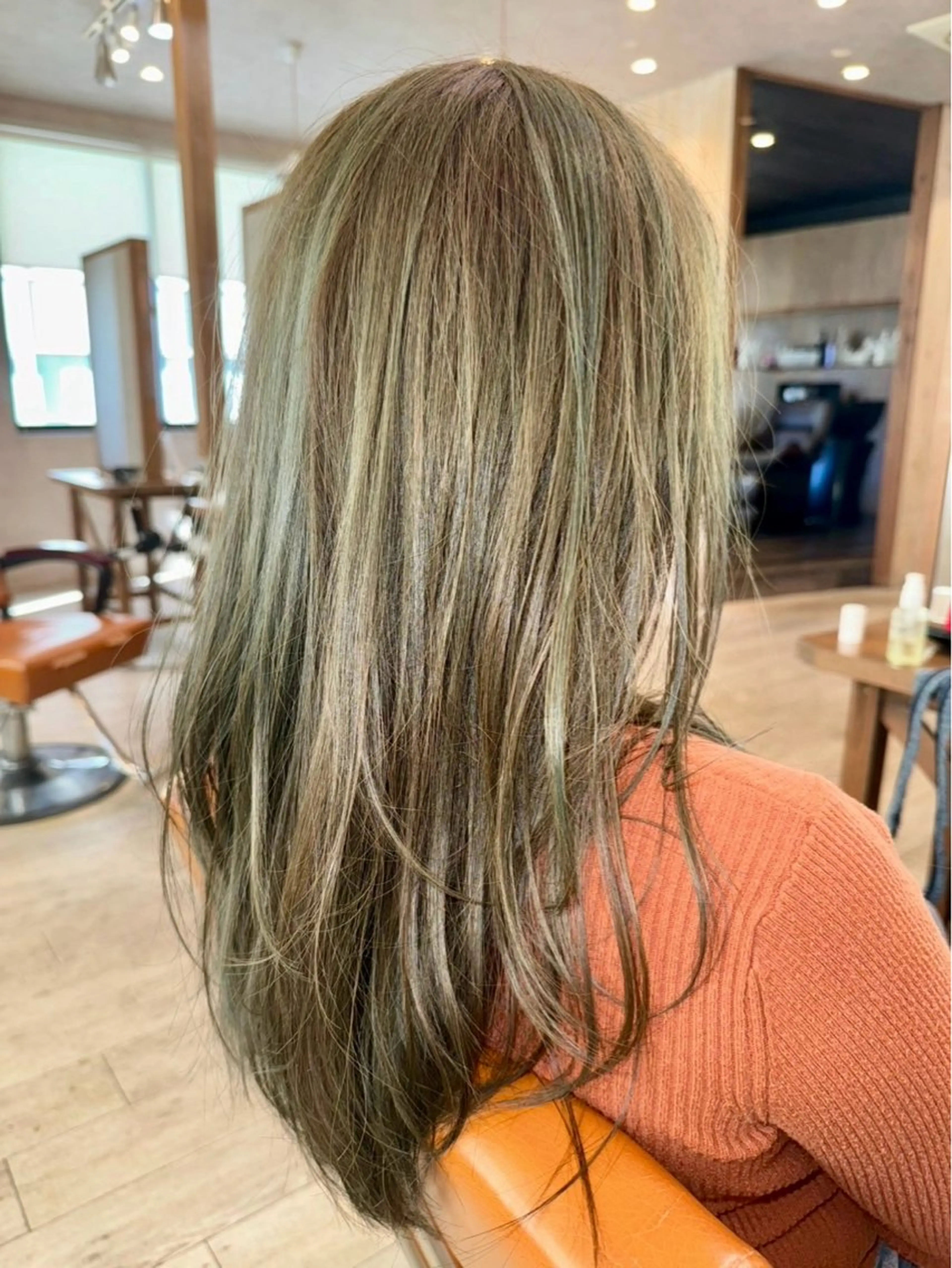 セミロング 伸ばしかけ レイヤーカット 小顔カット カット ヘアカラー トリートメント 一宮駅3分/水野/ ショート/ボブのヘアスタイル