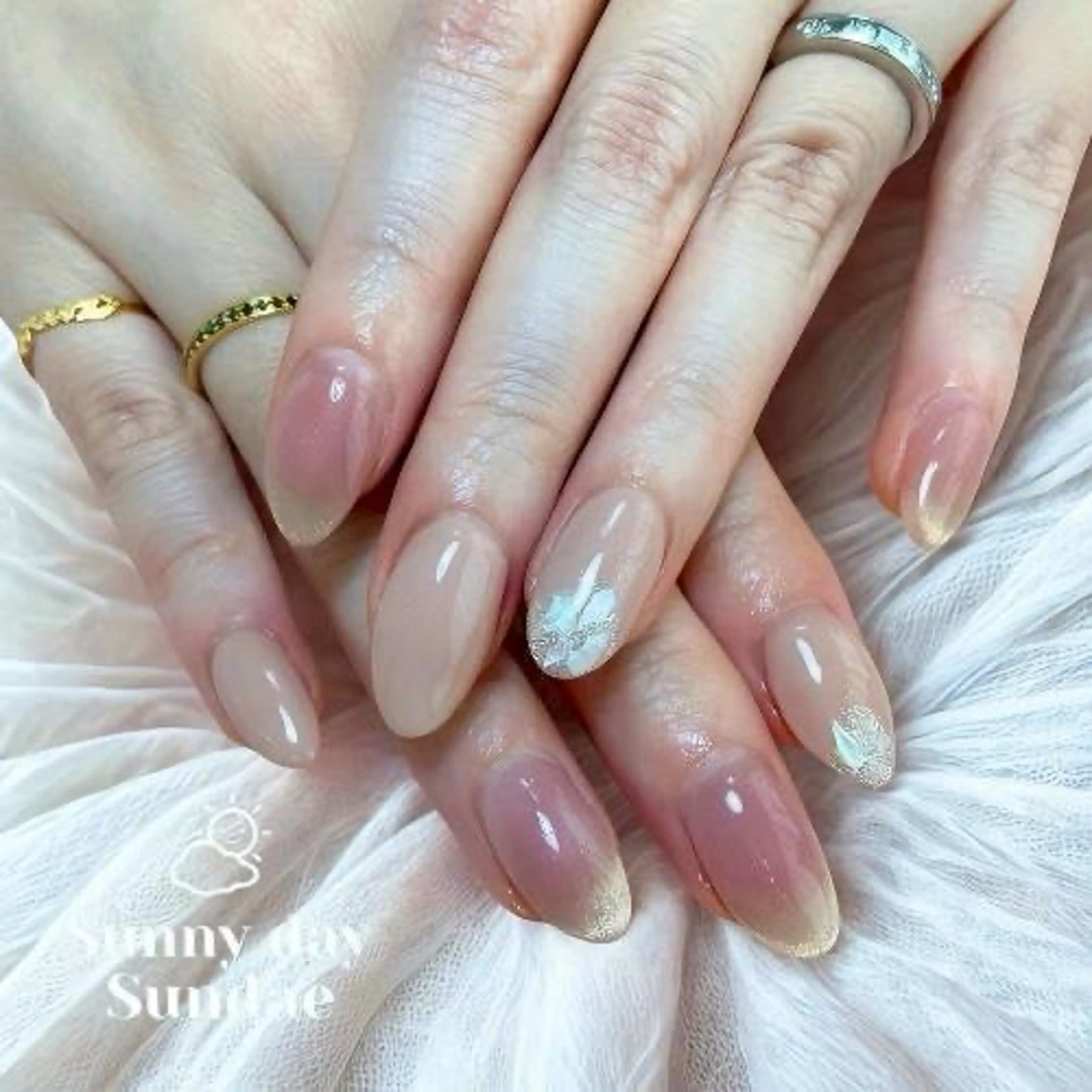 ネイル ジェルネイル マグネットネイル パラジェル シンプルネイル ハンドネイル mako 🌷のネイルデザイン