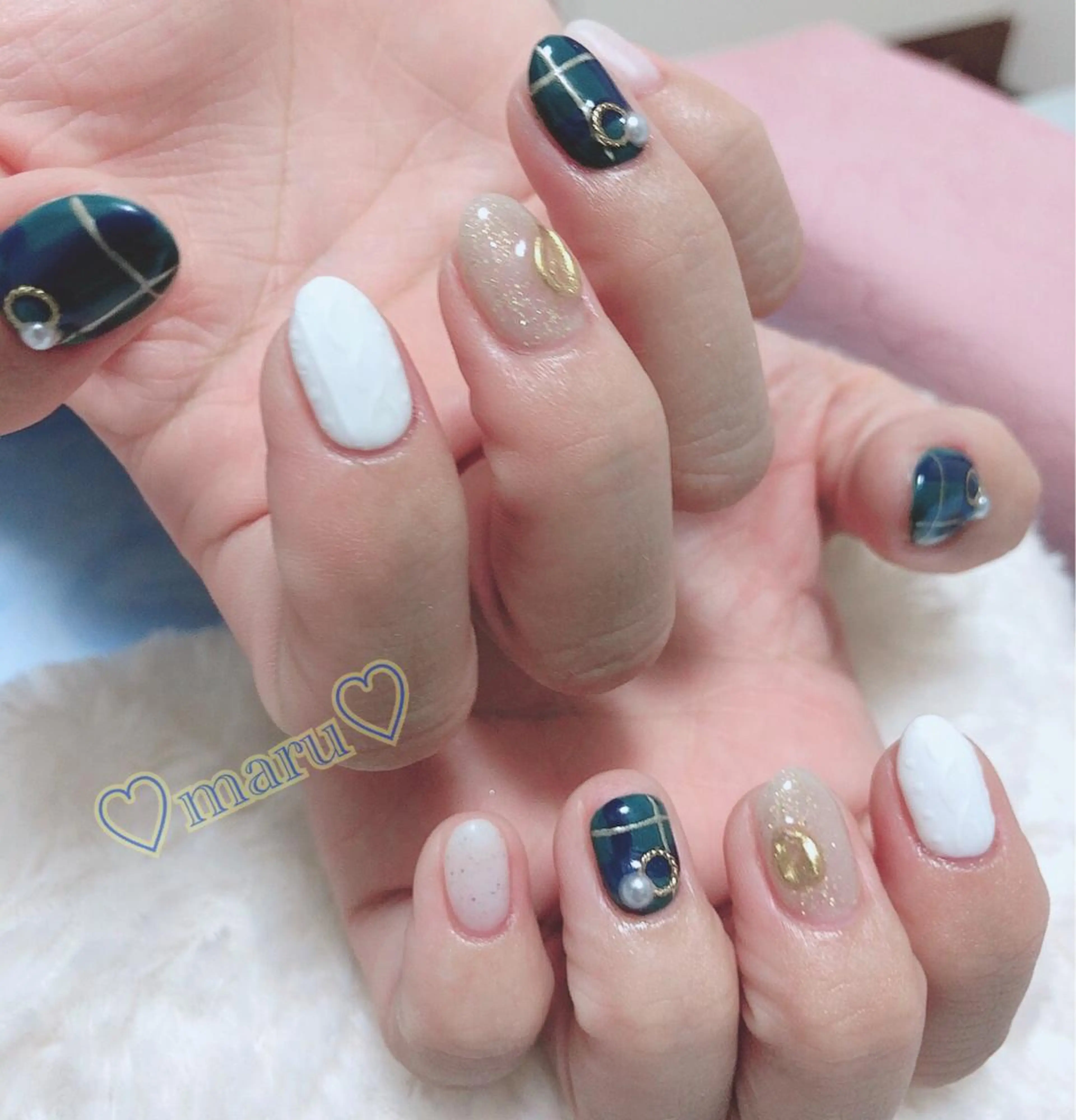 ネイル ハンドネイル フットネイル まるみ ♡のネイルデザイン