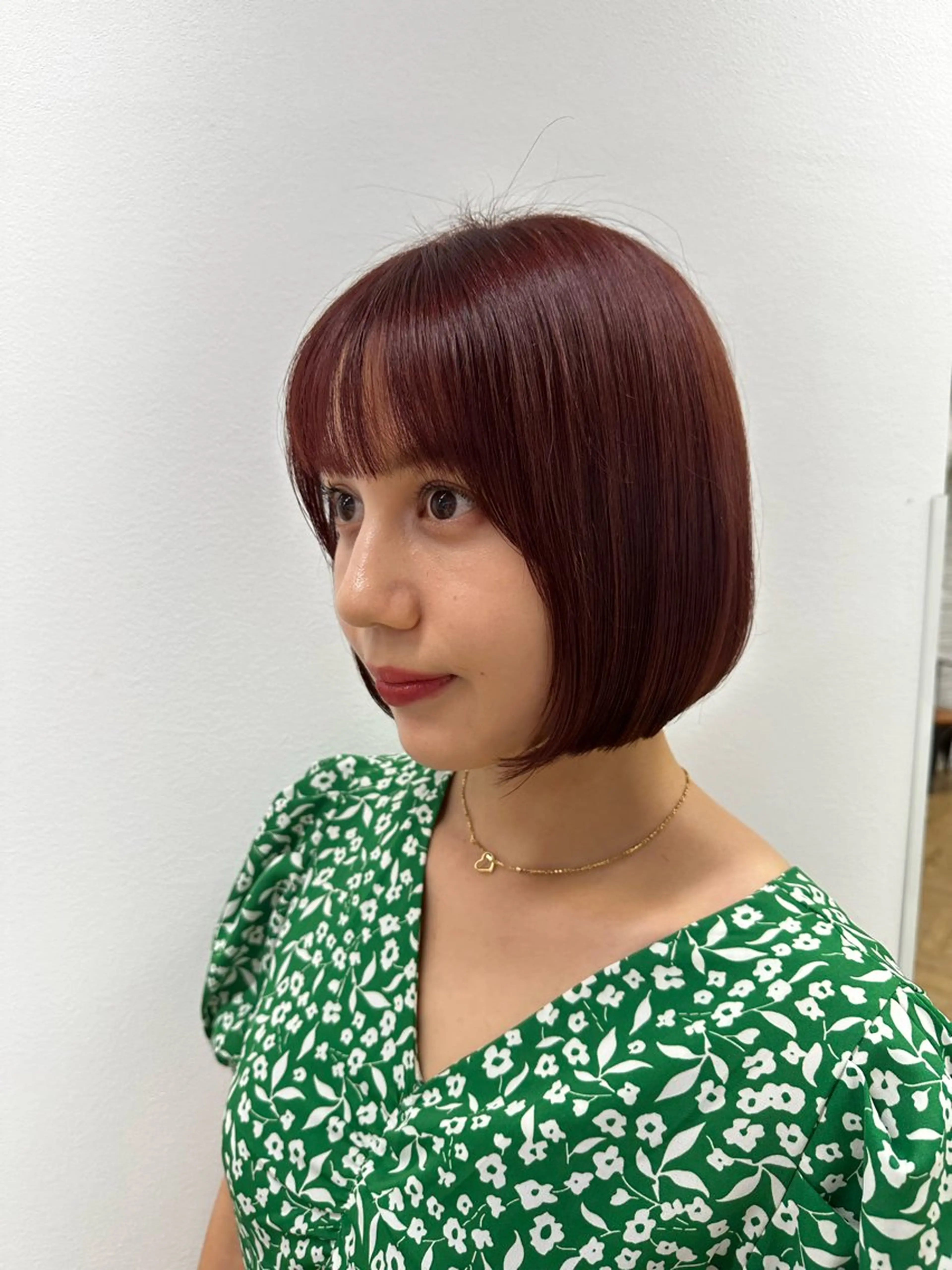 ミディアム カラー カット ヘアカラー トリートメント 韓国/ヘアアレンジ/ 髪質改善/夏美のヘアスタイル