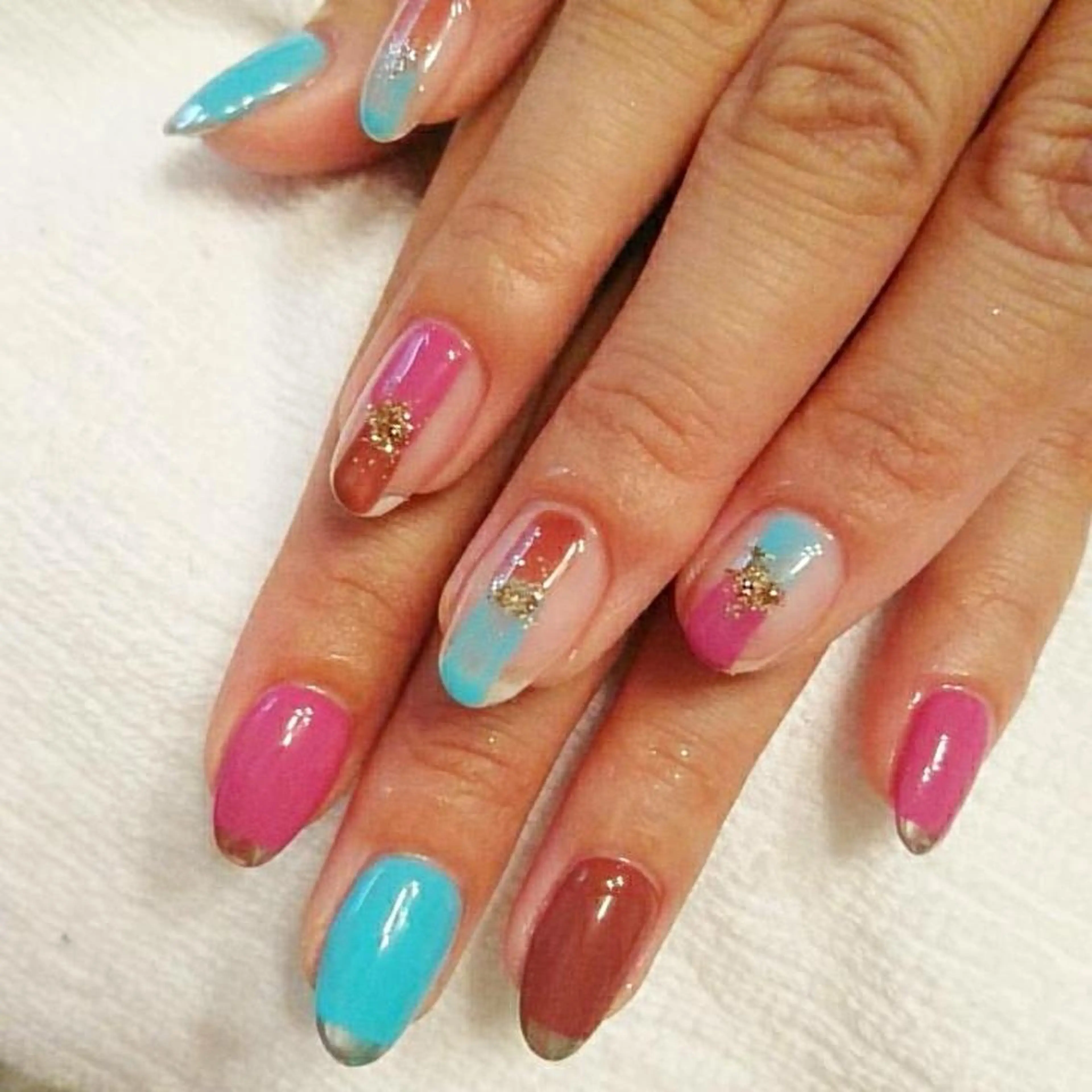 ネイル Fleur 【フルール】のネイルデザイン