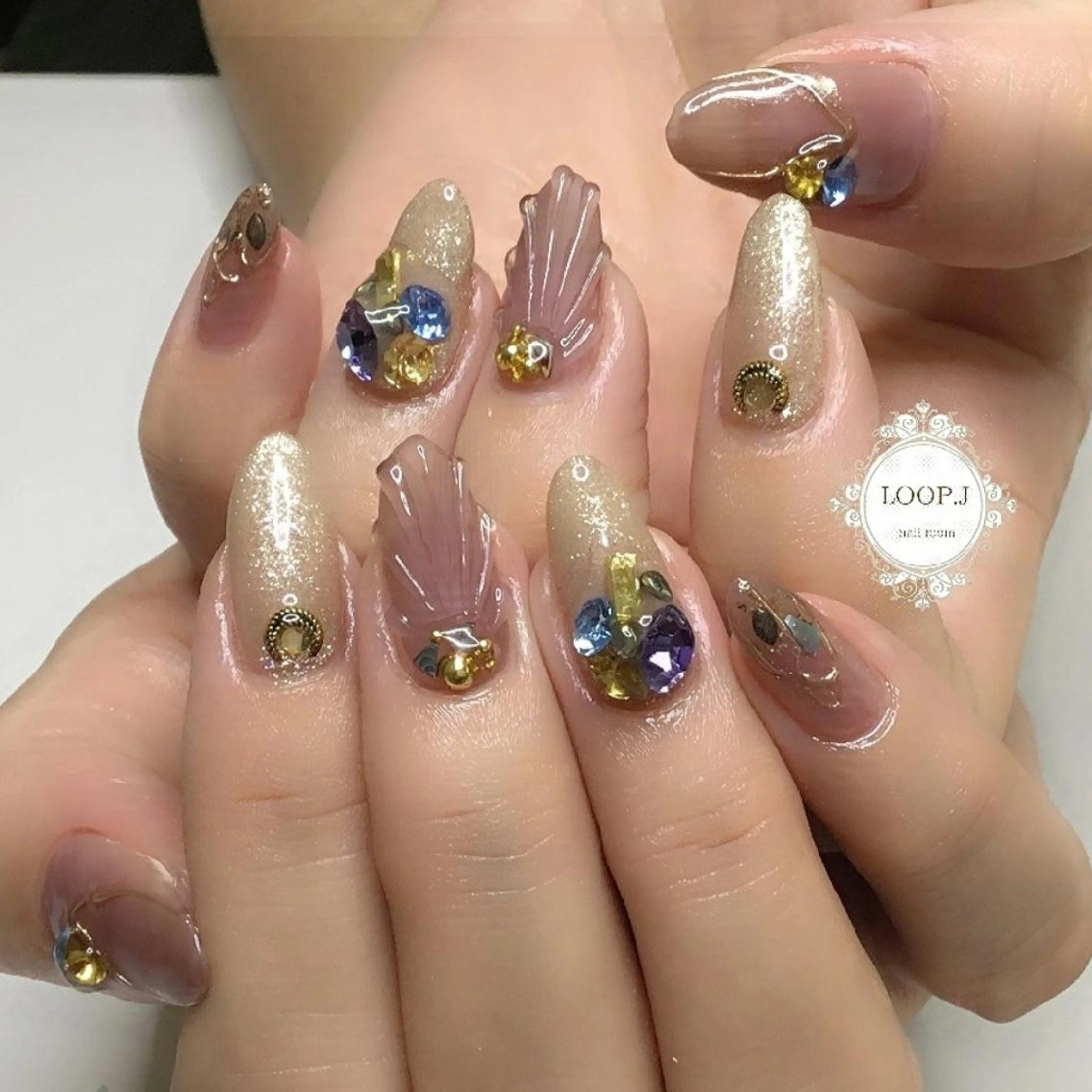 ネイル ハンドネイル おおくぼ めぐみのネイルデザイン