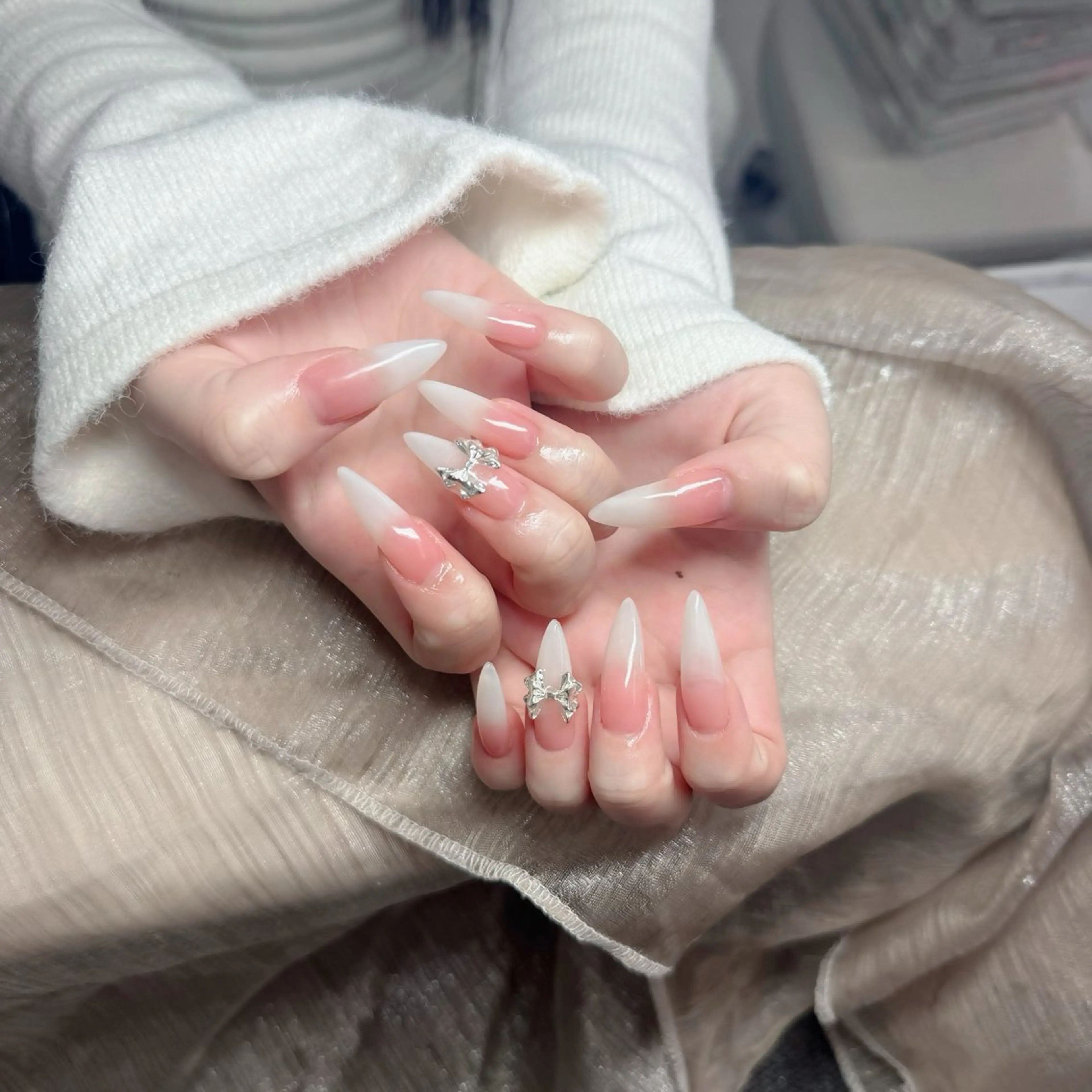 ネイル ジェルネイル 韓国ネイル マグネットネイル ネイルチップ 冬ネイル Lenie Nail Salonのネイルデザイン