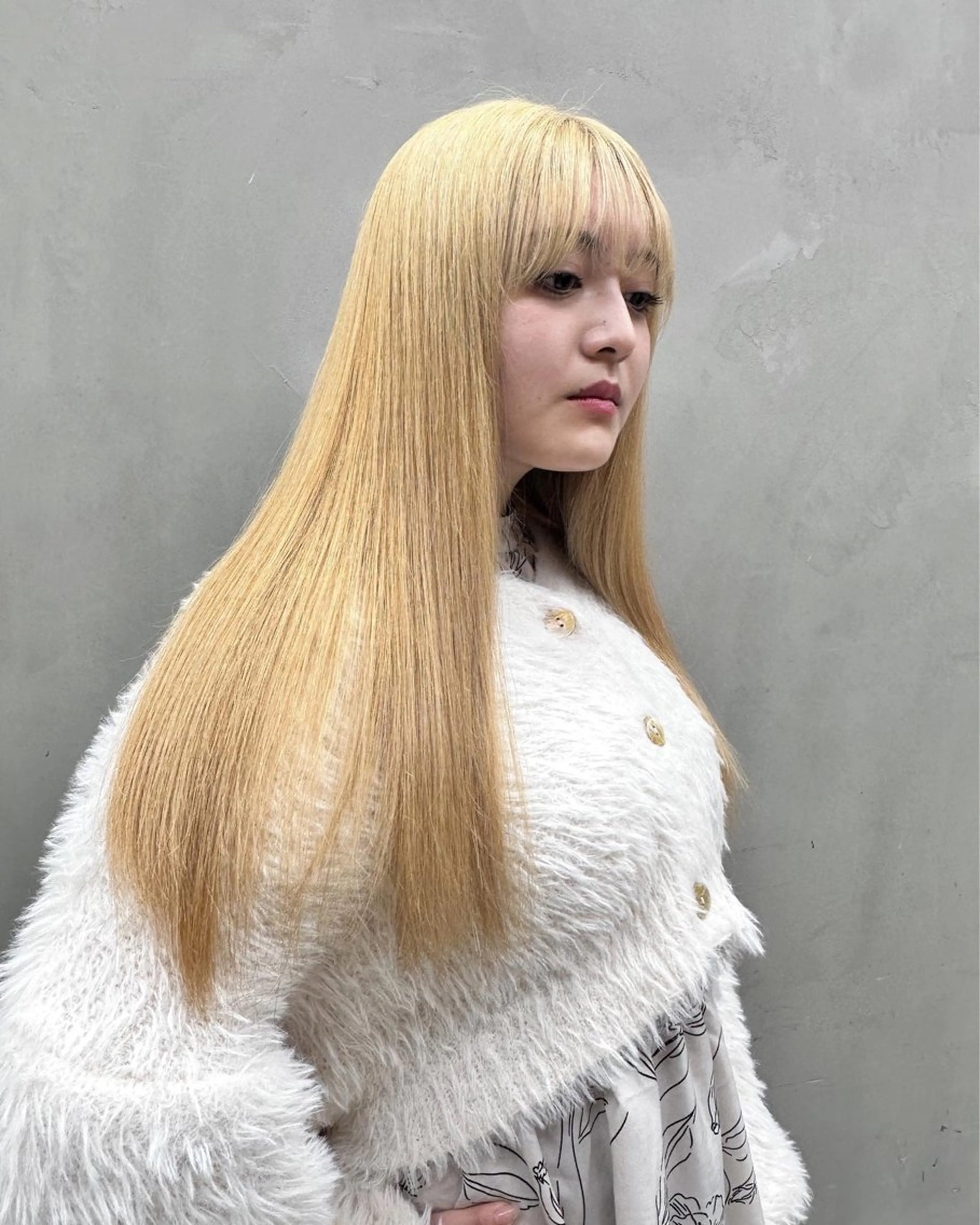 ロング 五十嵐彬仁 【ハイトーン／ボブ】のヘアスタイル