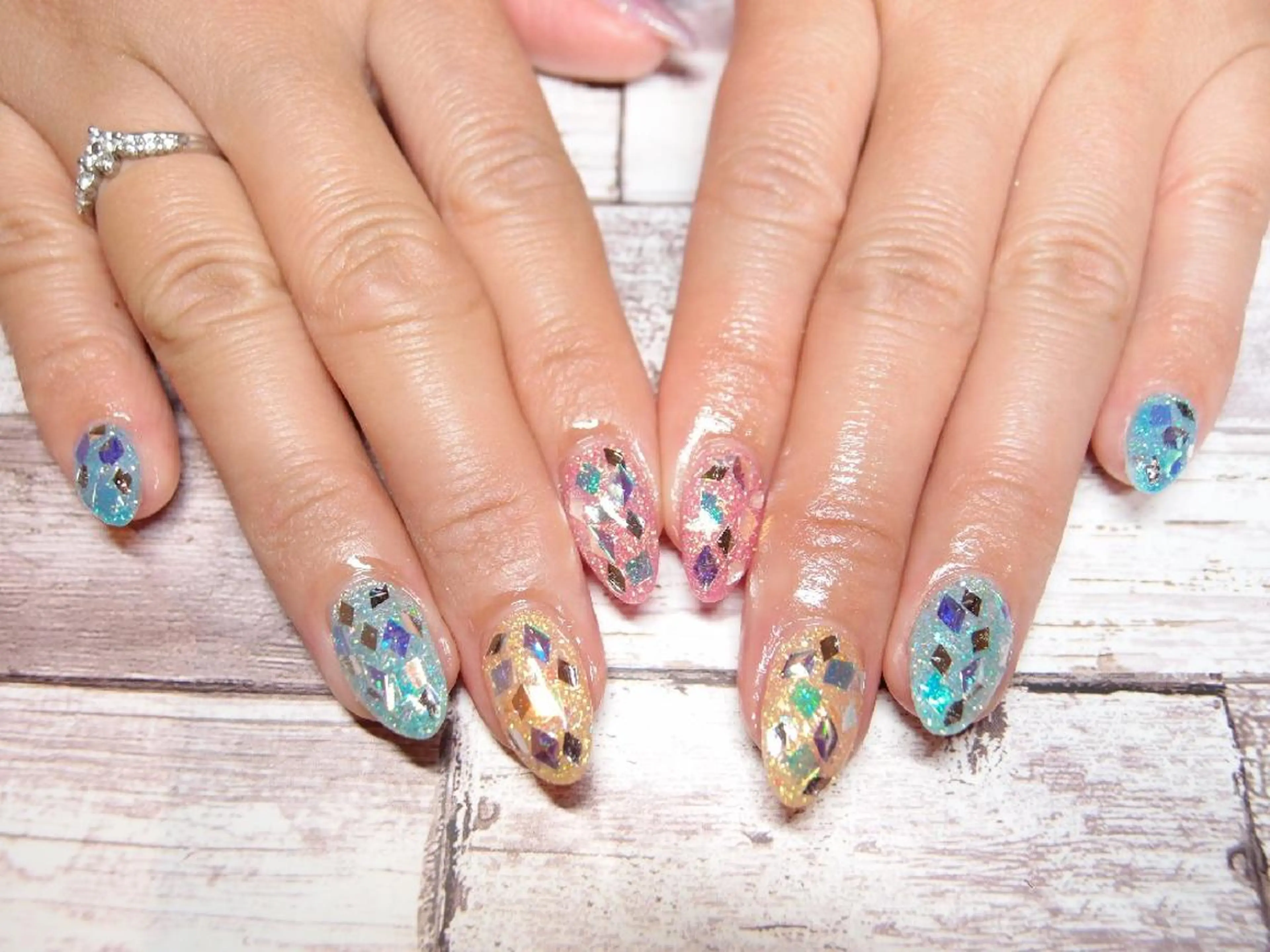 ネイル ConneQt所属・ETHOSENSE. kimikaのネイルデザイン