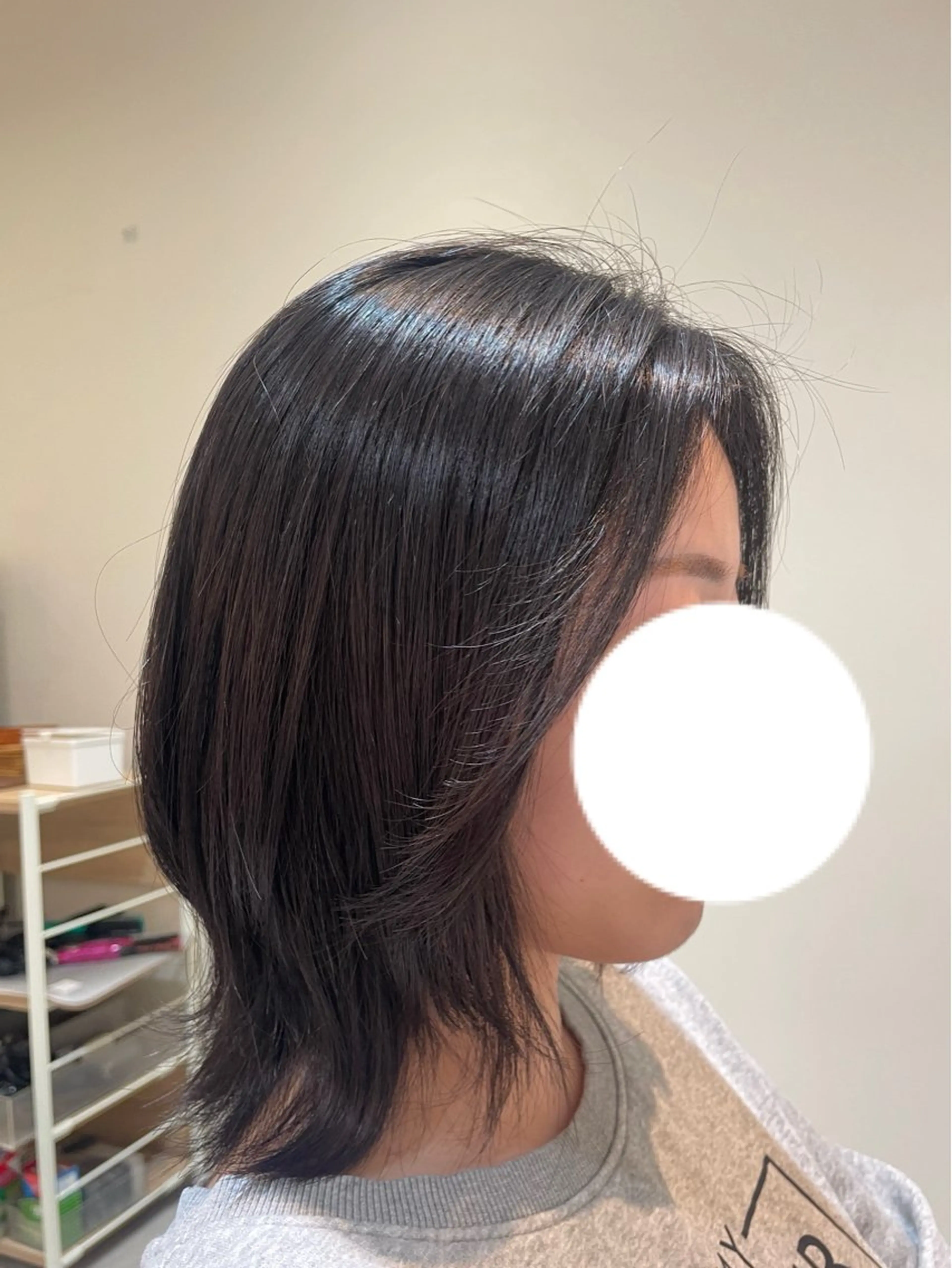 ミディアム 平 真亜里のヘアスタイル