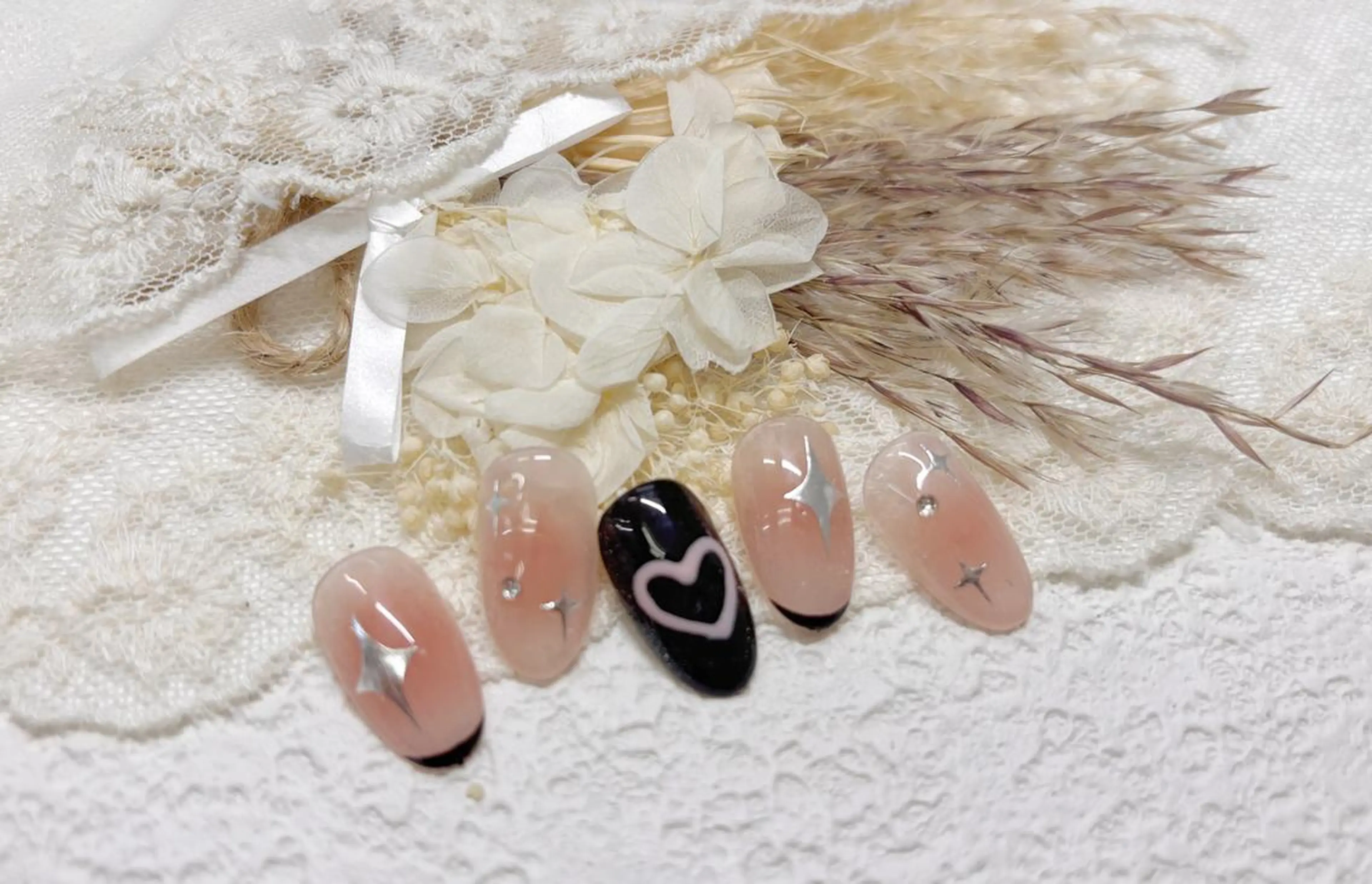 ネイル 長さ出し ジェルネイル 持ち込み パラジェル 春ネイル ハンドネイル リラネイル Aikenのネイルデザイン