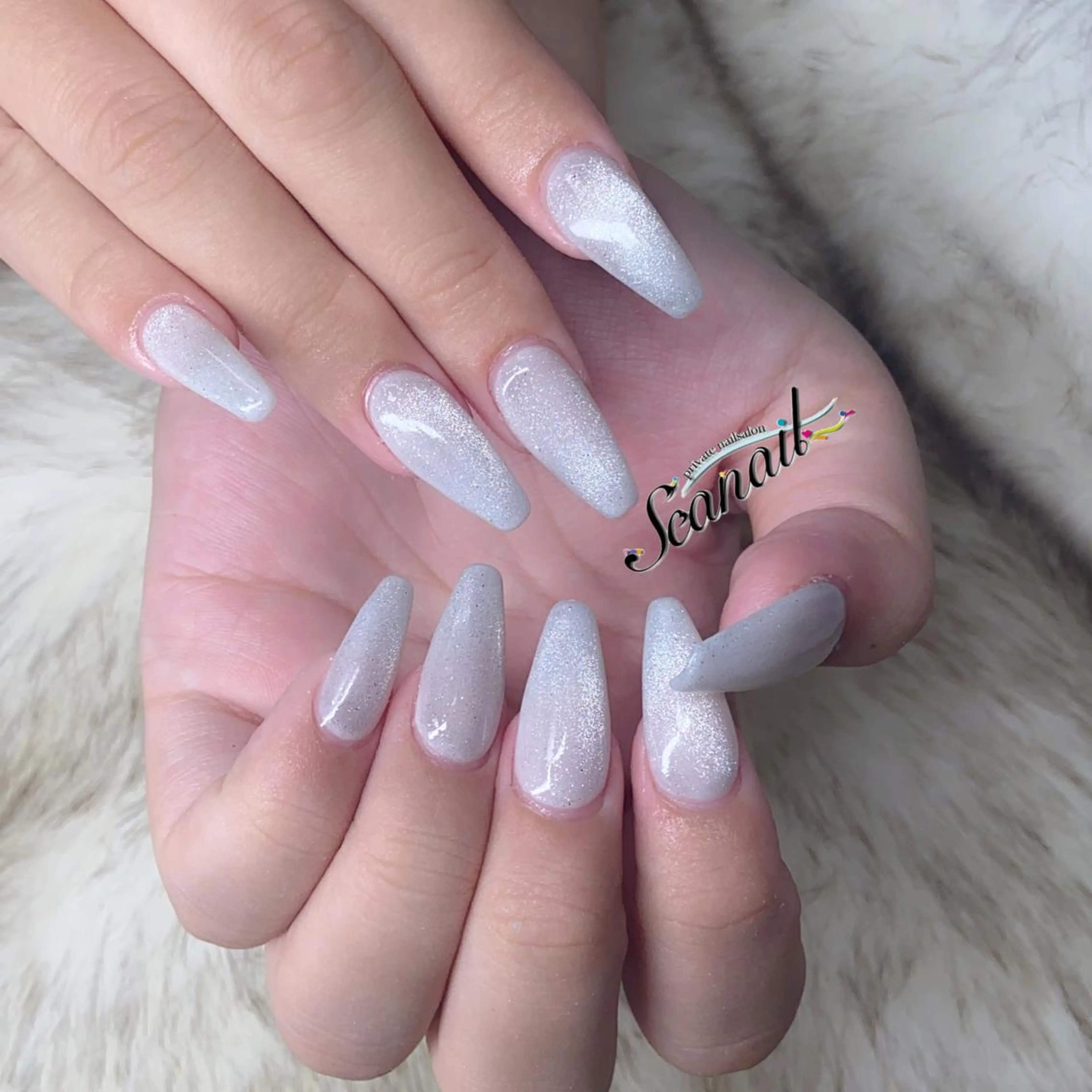 ネイル アートネイル フットネイル ジェルネイル マグネットネイル 持ち込み 小尾 栞のネイルデザイン