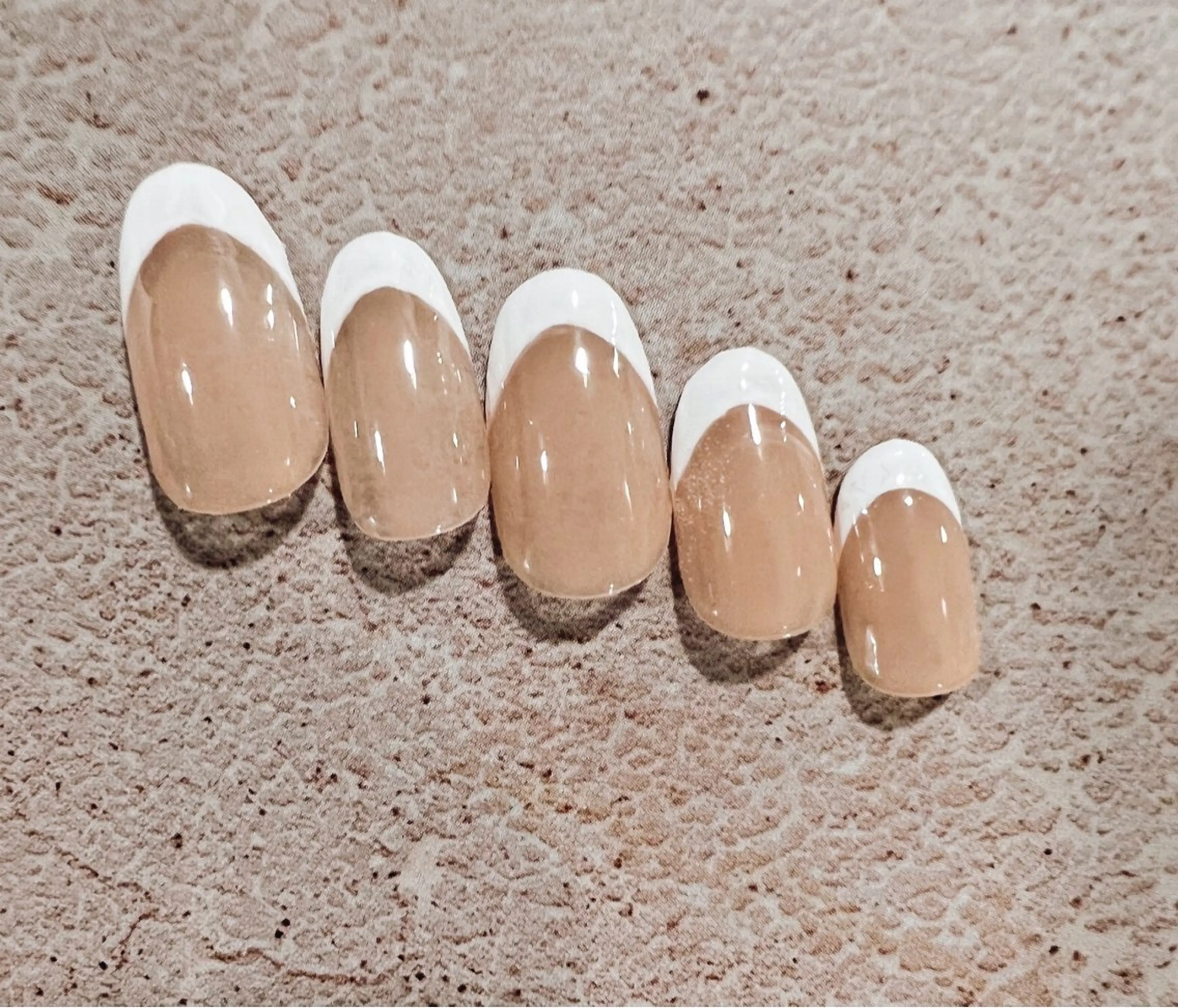 Handジェルフレンチ(お色選べます)🐾(ジェルオフ&ケア込)の写真