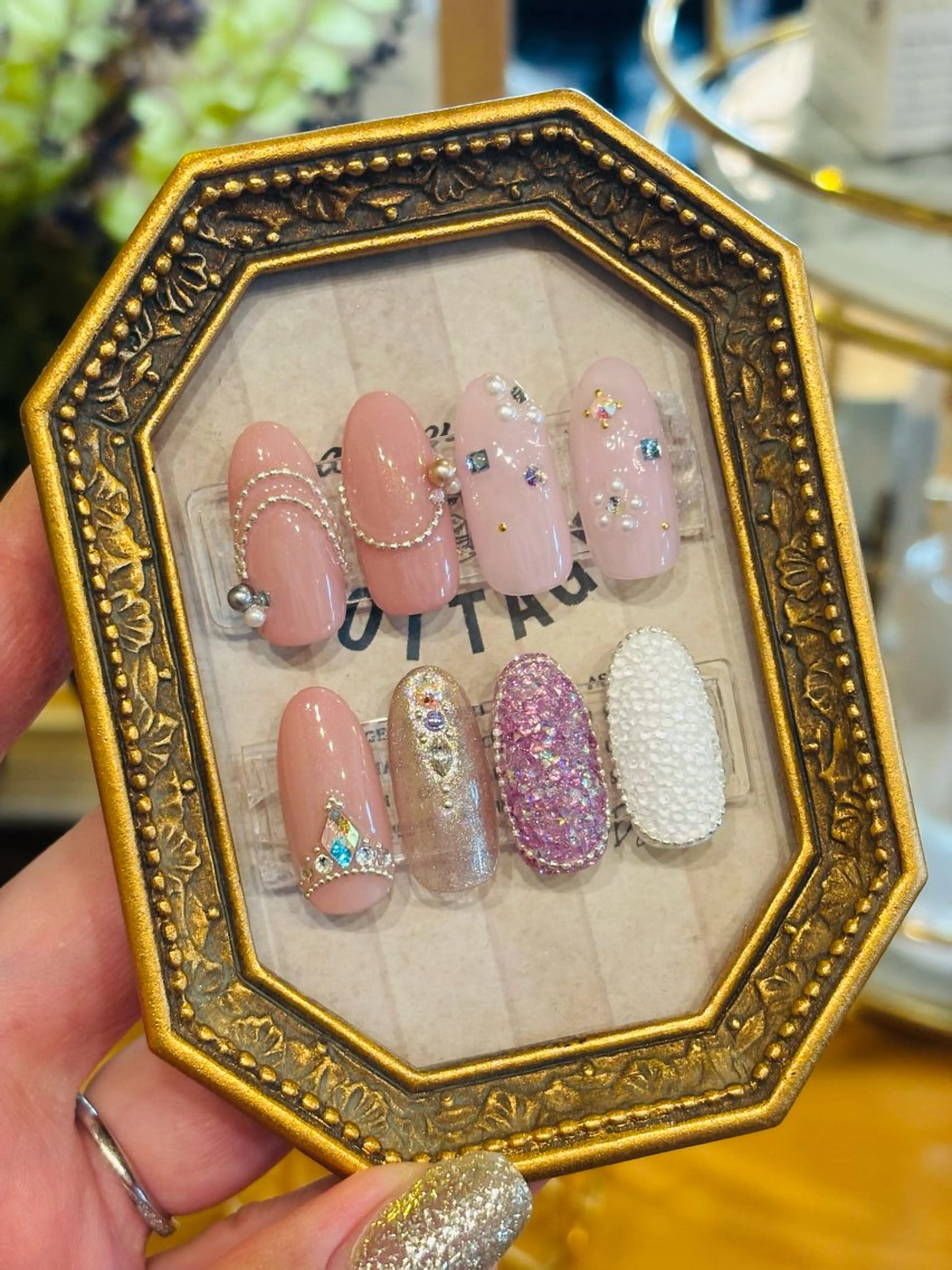 ネイル アートネイル ストーンネイル 福永 ふさこのネイルデザイン