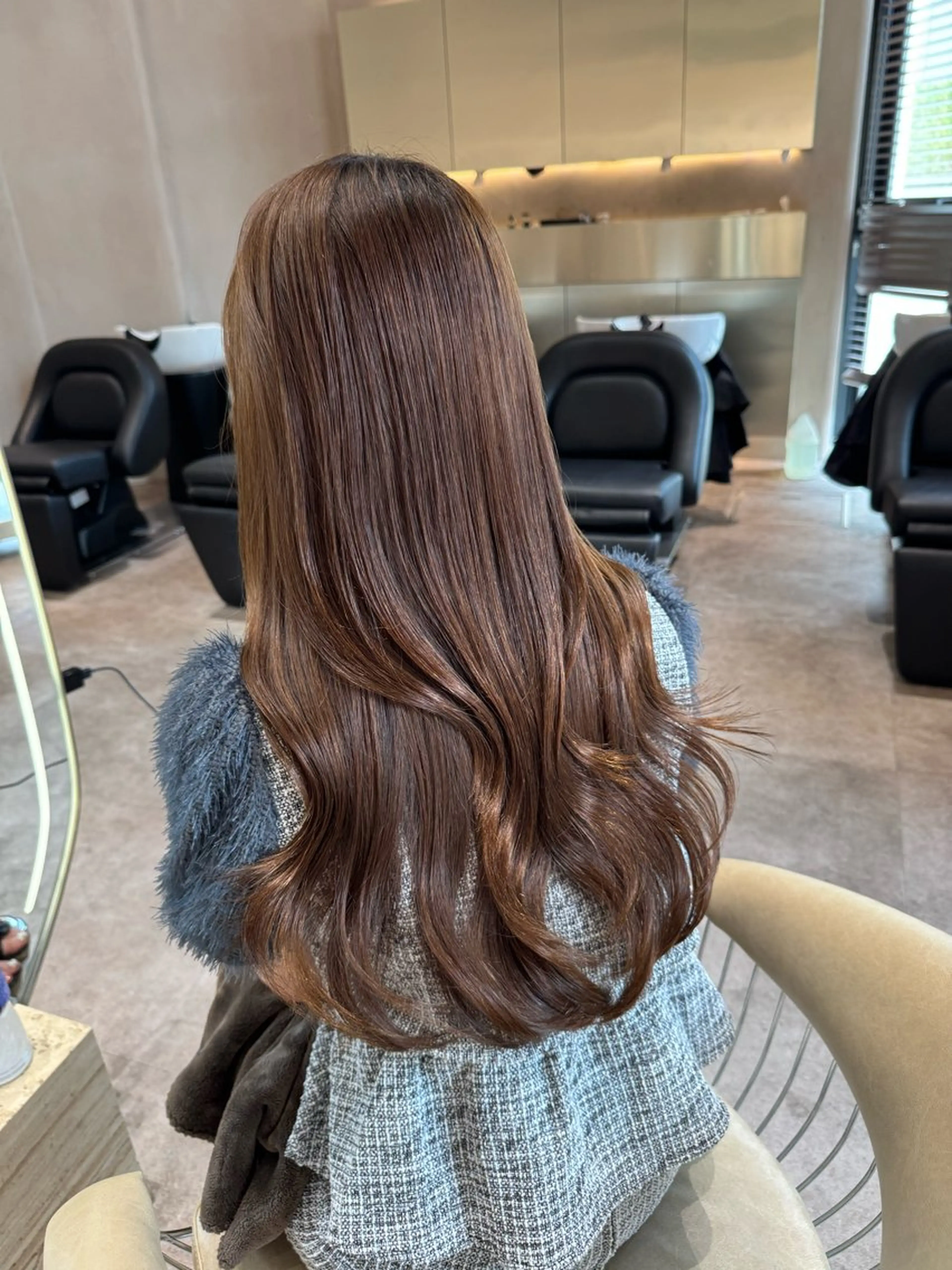 セミロング カット ヘアカラー トリートメント 韓国ヘア/ベージュ カラー/髪質改善/涼のヘアスタイル