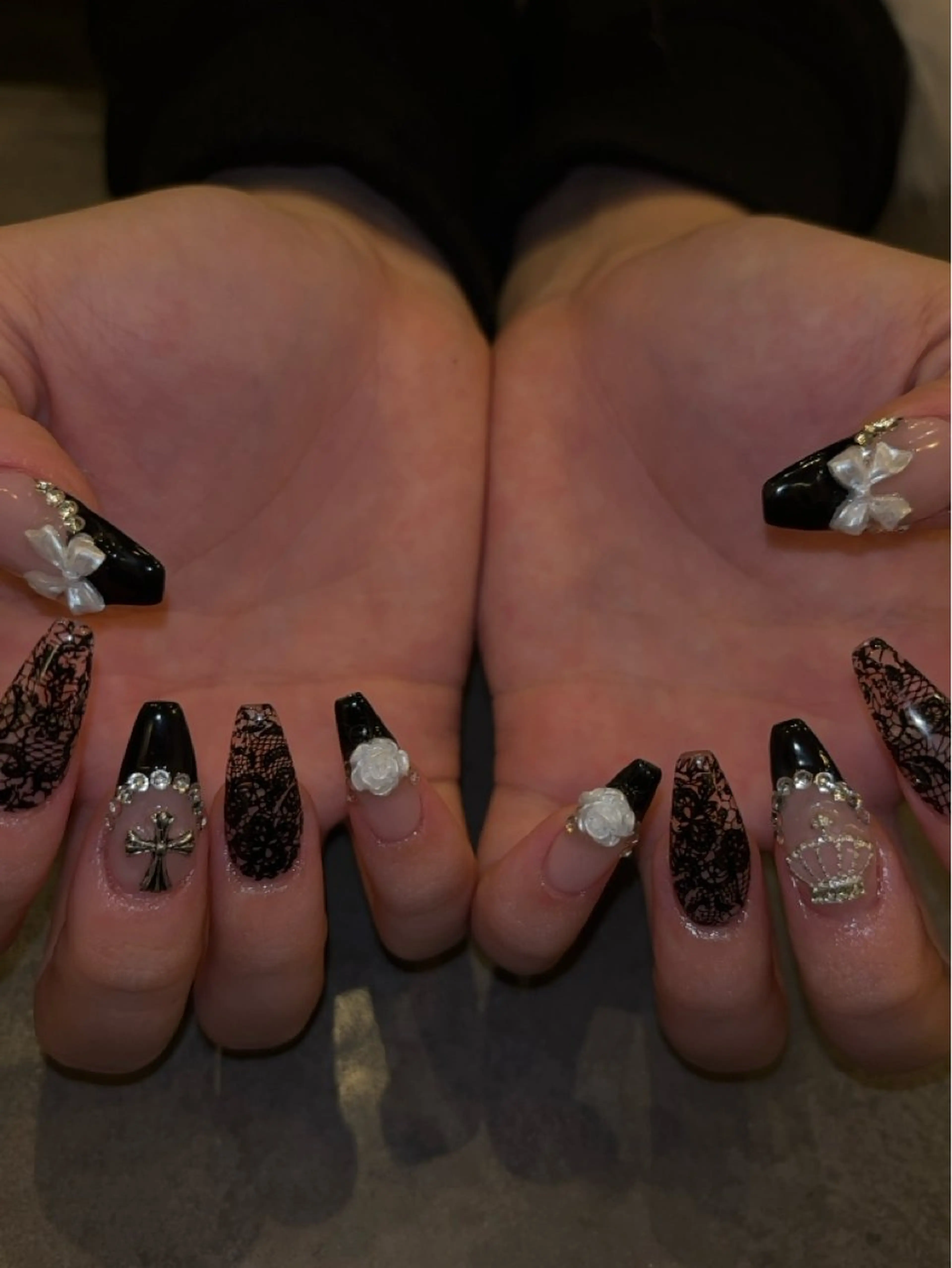 ネイル 鈴木 歩華のネイルデザイン