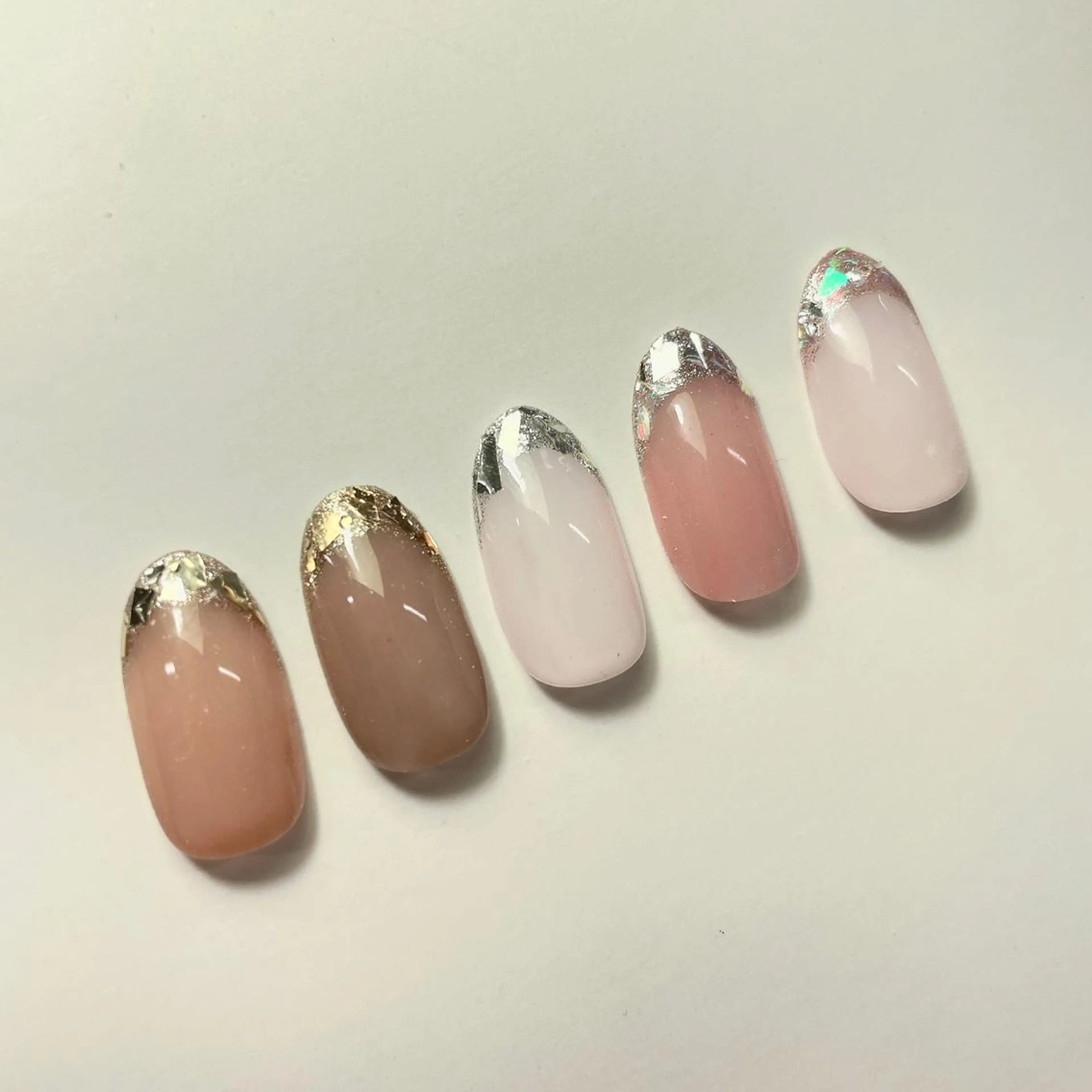 ネイル フレンチネイル ガラスフレンチ private EMILIA/横浜のネイルデザイン