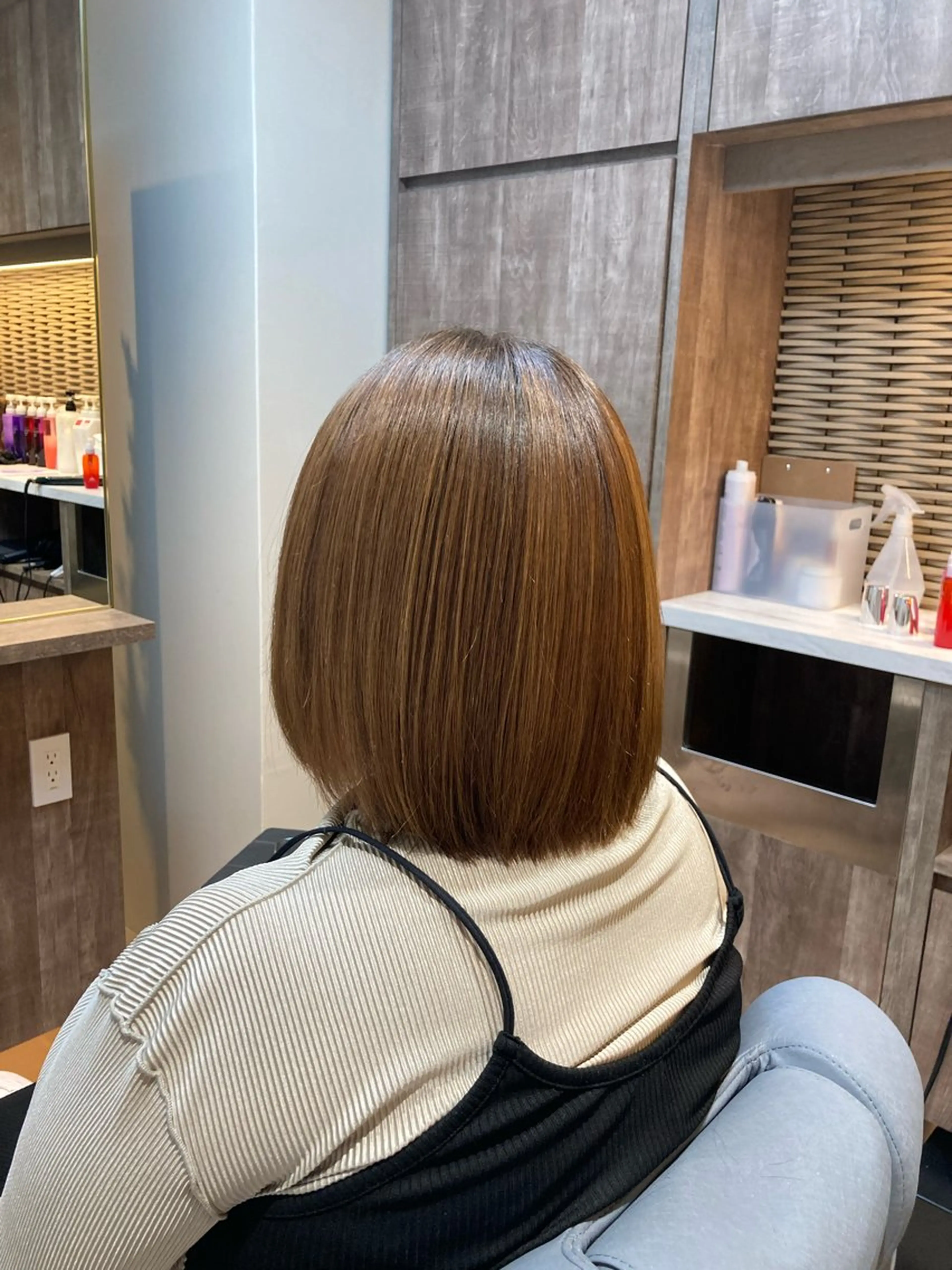 ミディアム ボブ ピンクカラー🎀 米津 美佑のヘアスタイル