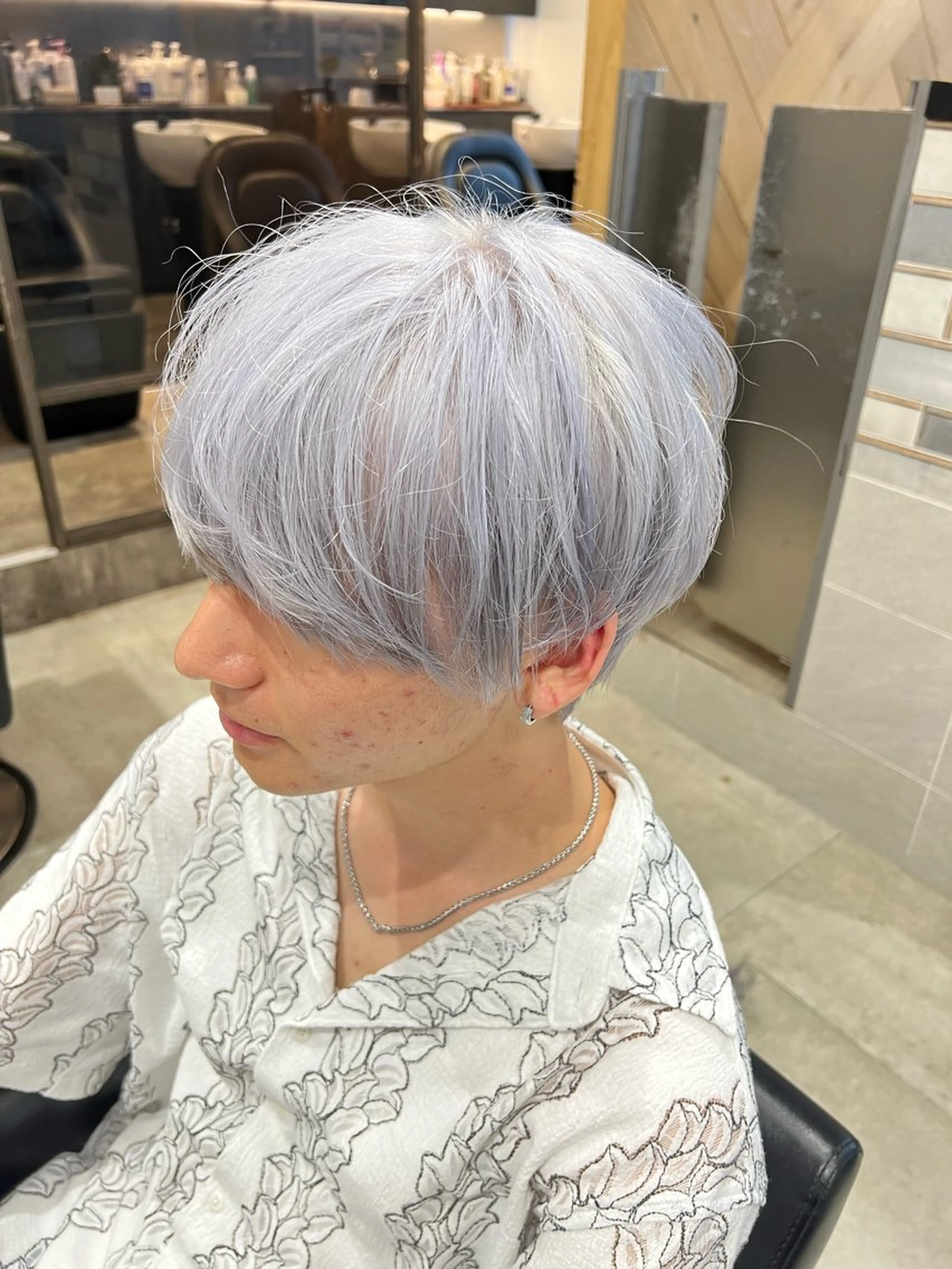 ショート カラー メンズ カラースペシャリスト ・齊藤 羽瑠輝のヘアスタイル