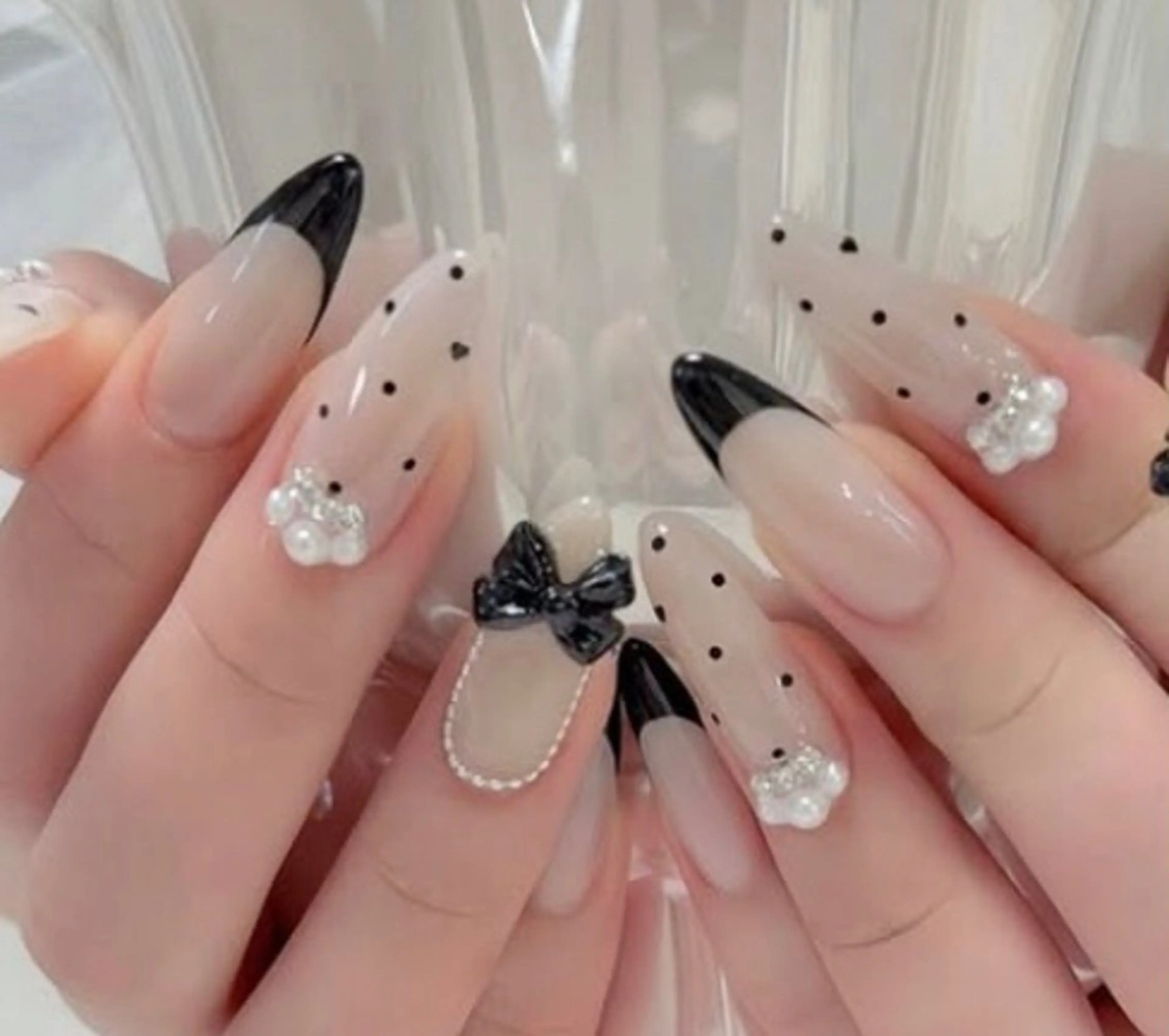 ネイル フレンチネイル ジェルネイル ガラスフレンチ 韓国ネイル マグネットネイル 大門浜松町 ネイルのネイルデザイン