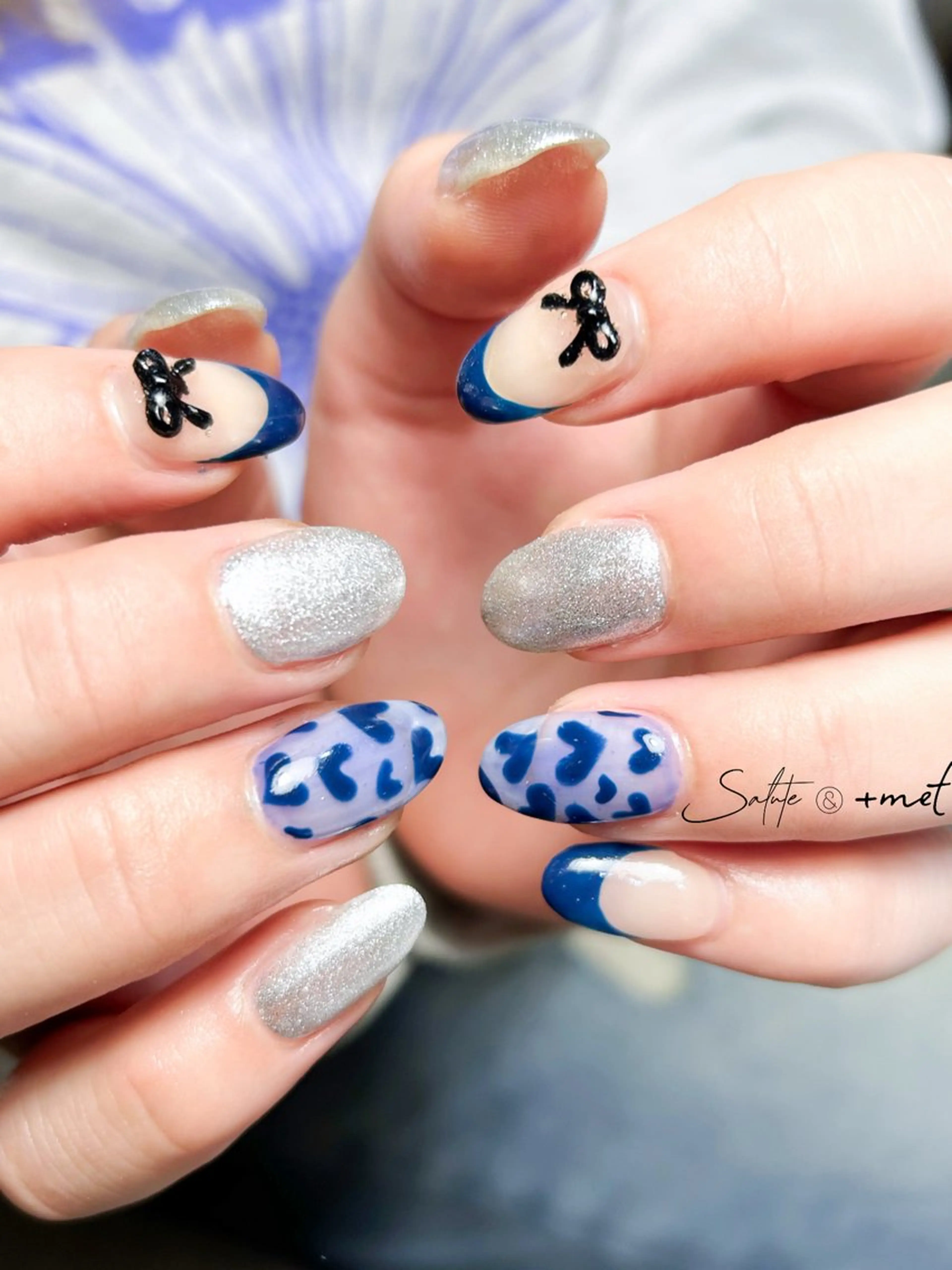 ネイル アートネイル ジェルネイル ハート ネイビー シルバー ハンドネイル 渋谷 怜奈のネイルデザイン